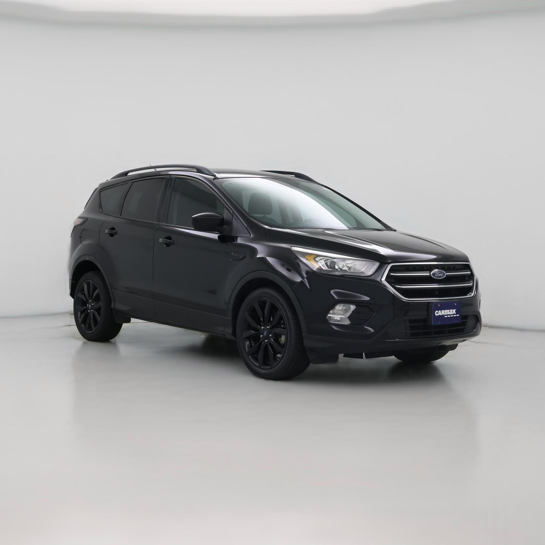 Thumbnail: 2017 Ford Escape - 1