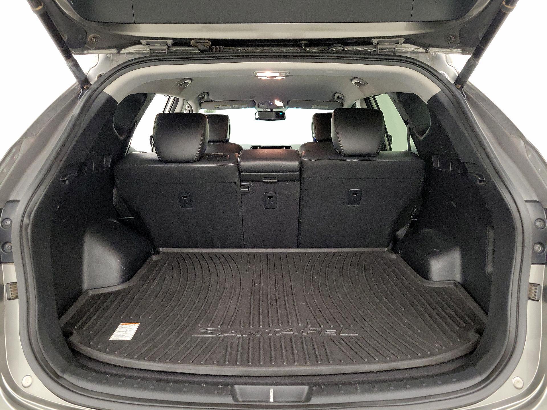 Thumbnail: 2016 Hyundai Santa Fe - 19
