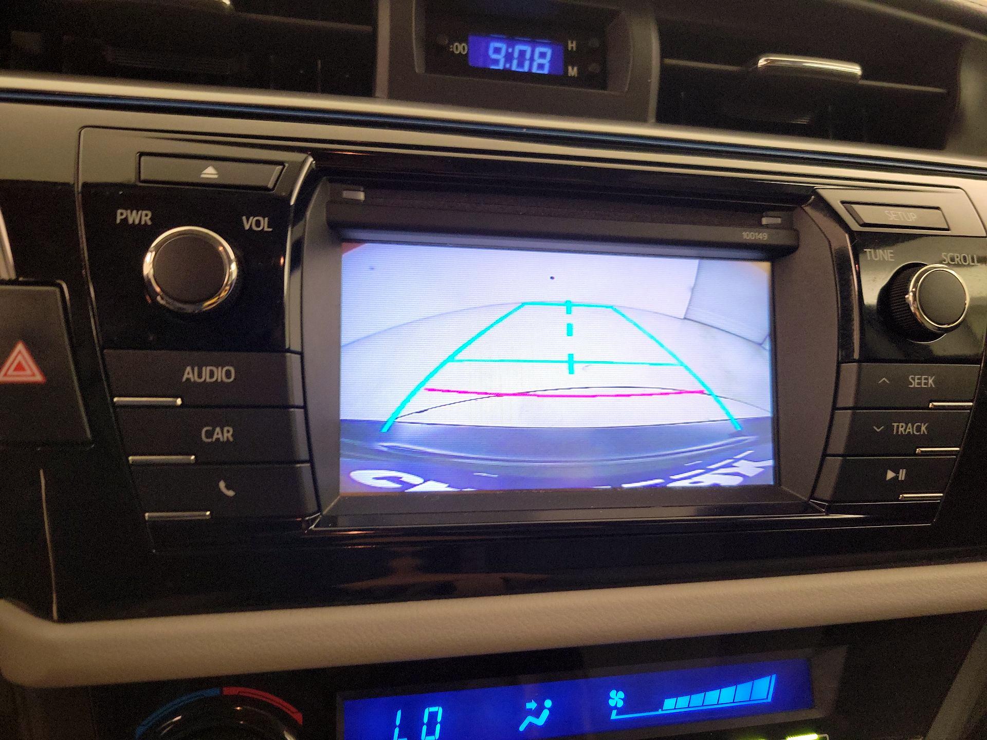 Thumbnail: 2015 Toyota Corolla - 14