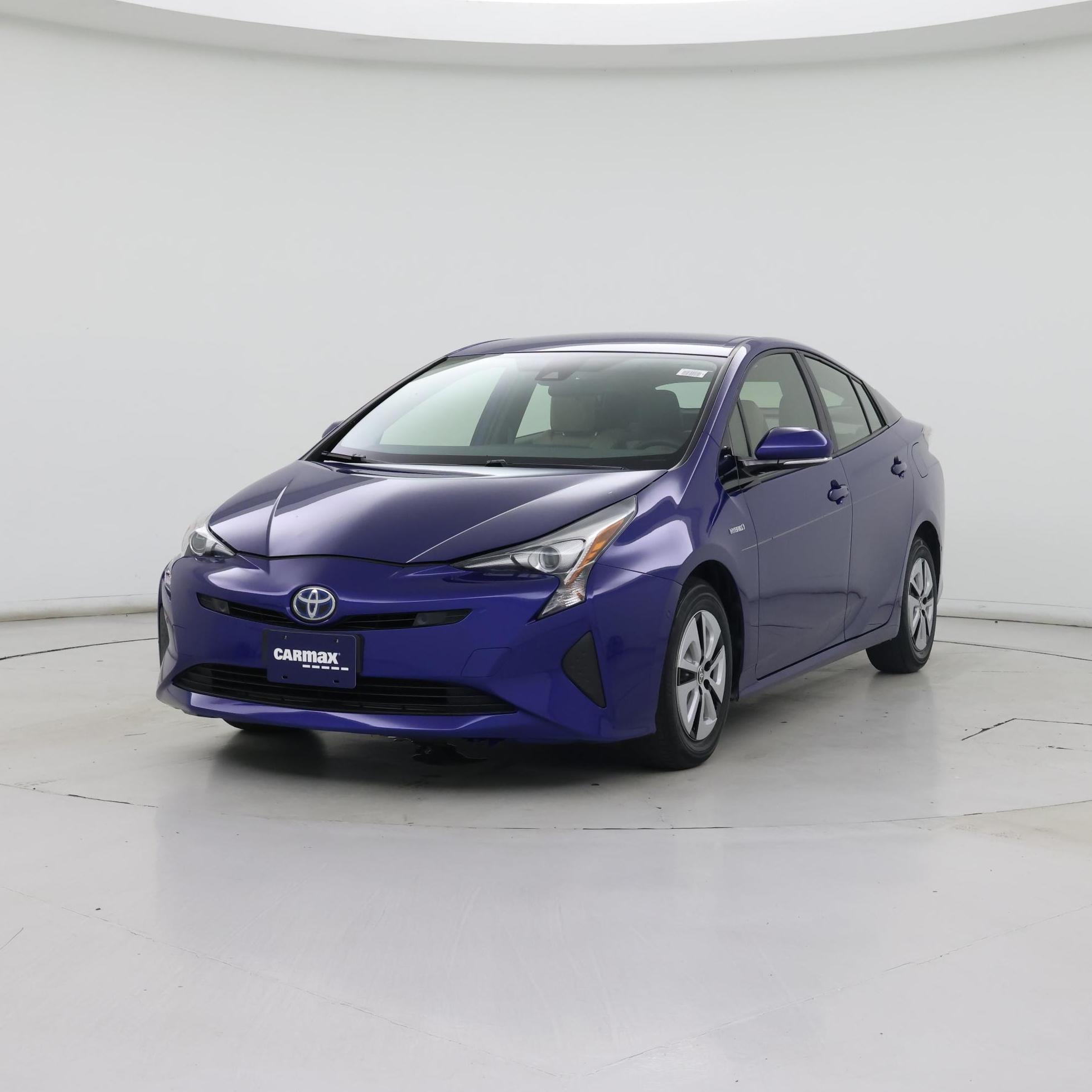 Thumbnail: 2017 Toyota Prius - 4
