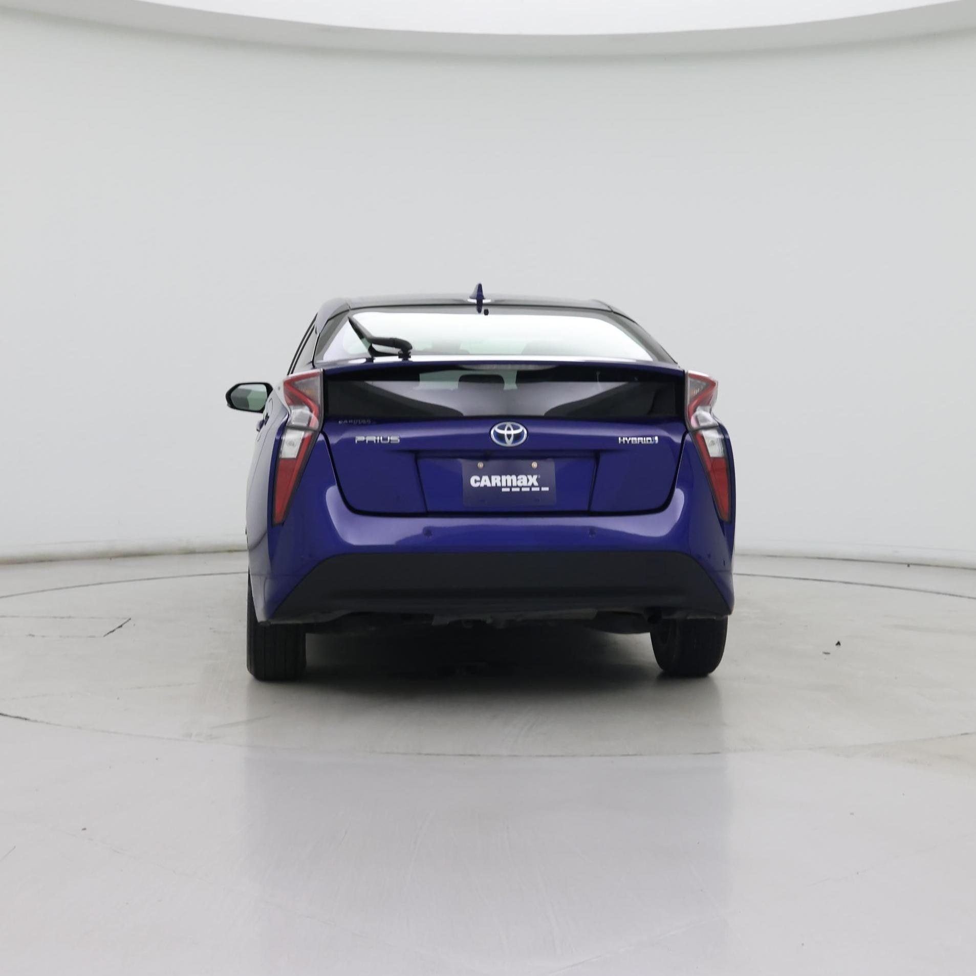 Thumbnail: 2017 Toyota Prius - 6