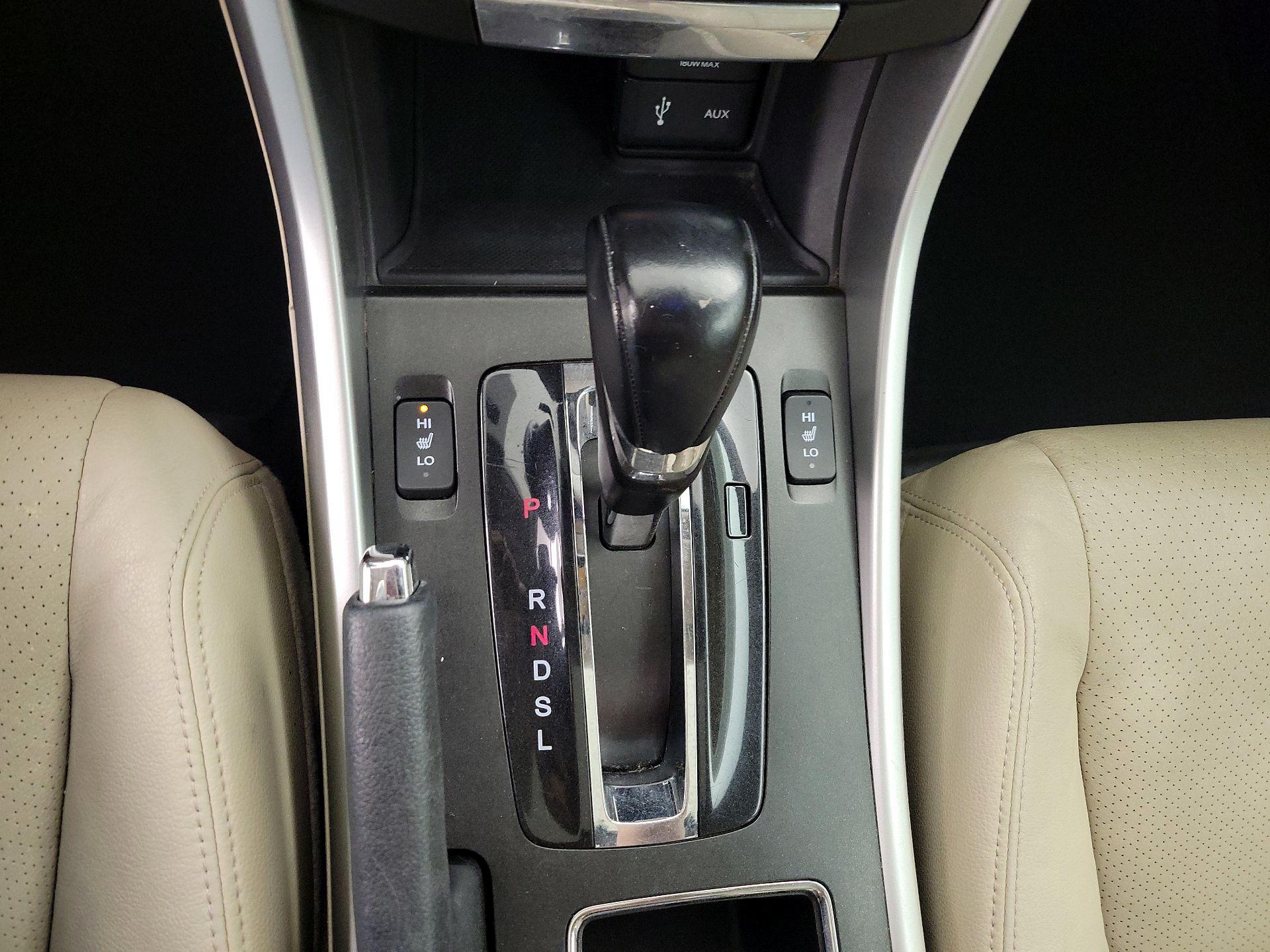 Thumbnail: 2014 Honda Accord - 17