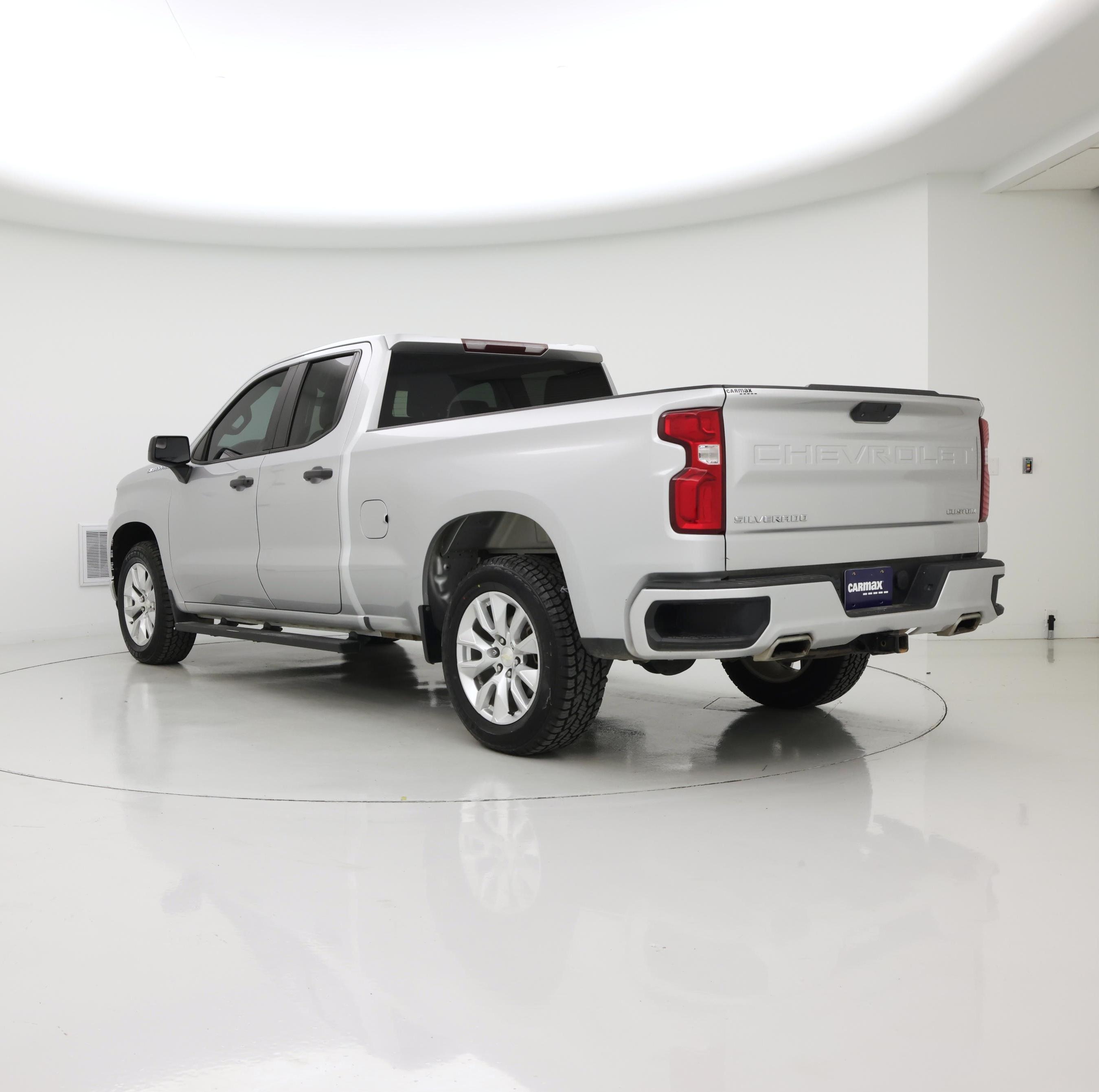 Thumbnail: 2019 Chevrolet Silverado 1500 - 2