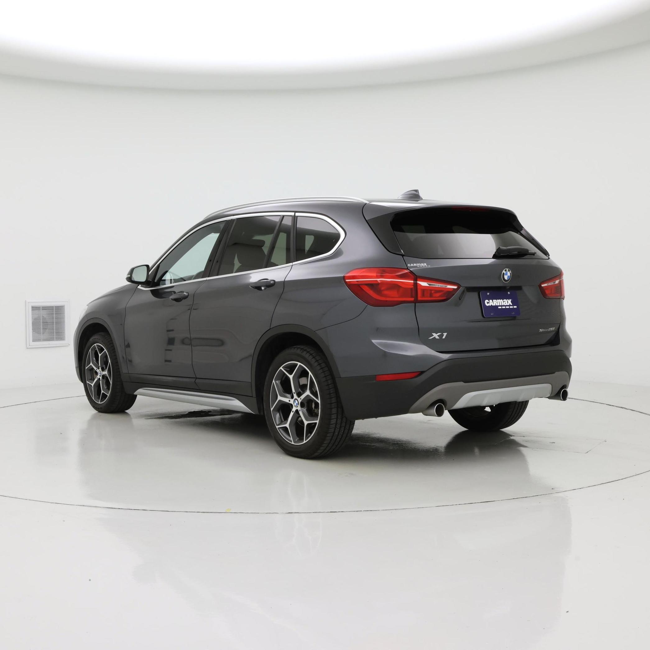 Thumbnail: 2018 BMW X1 - 2