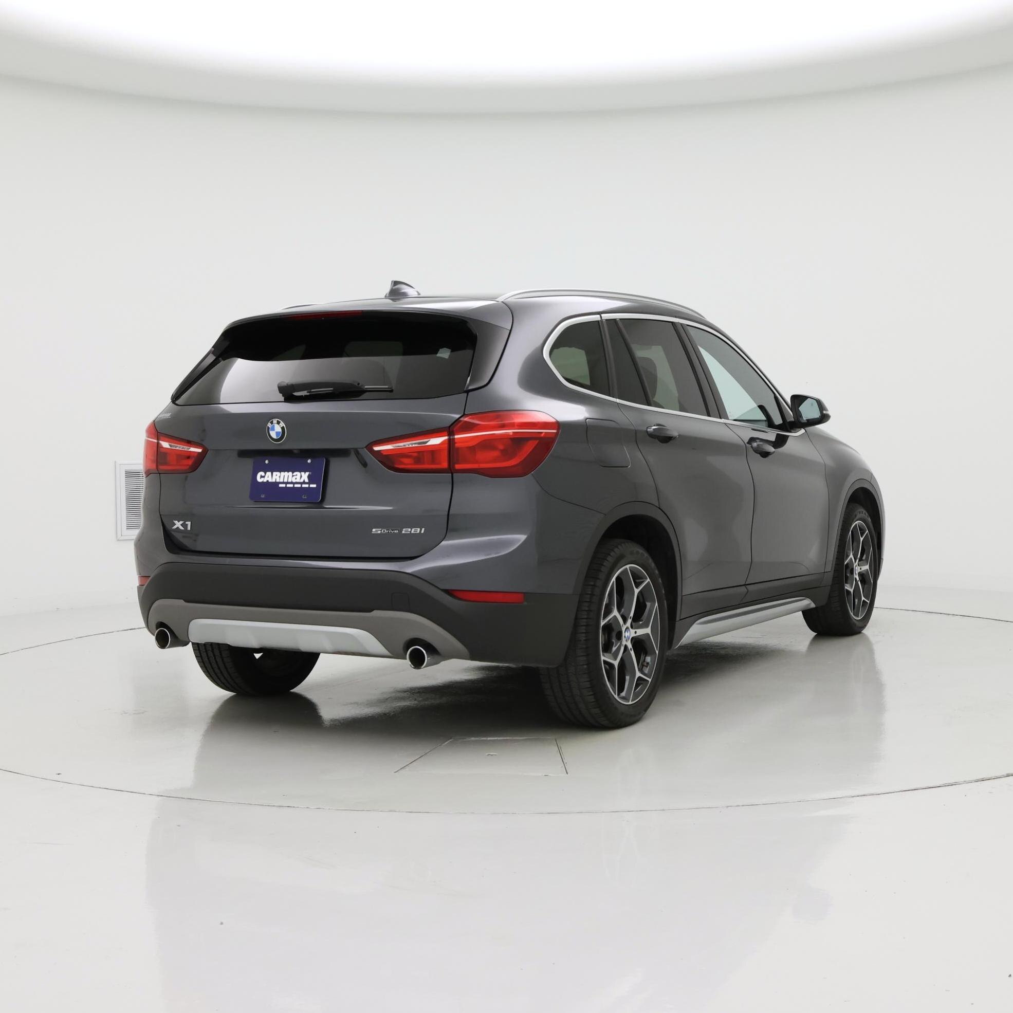 Thumbnail: 2018 BMW X1 - 8
