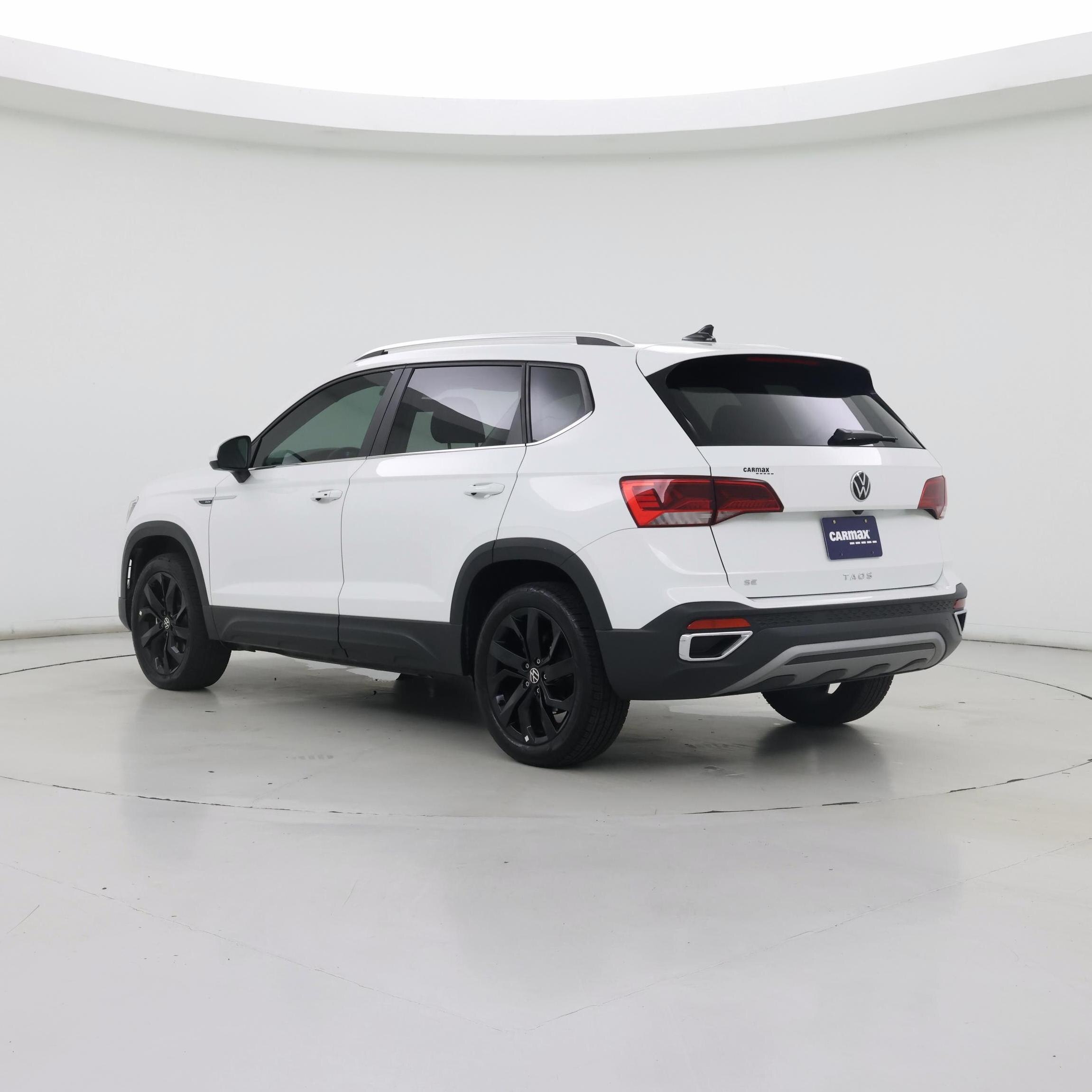 Thumbnail: 2023 Volkswagen Taos - 2