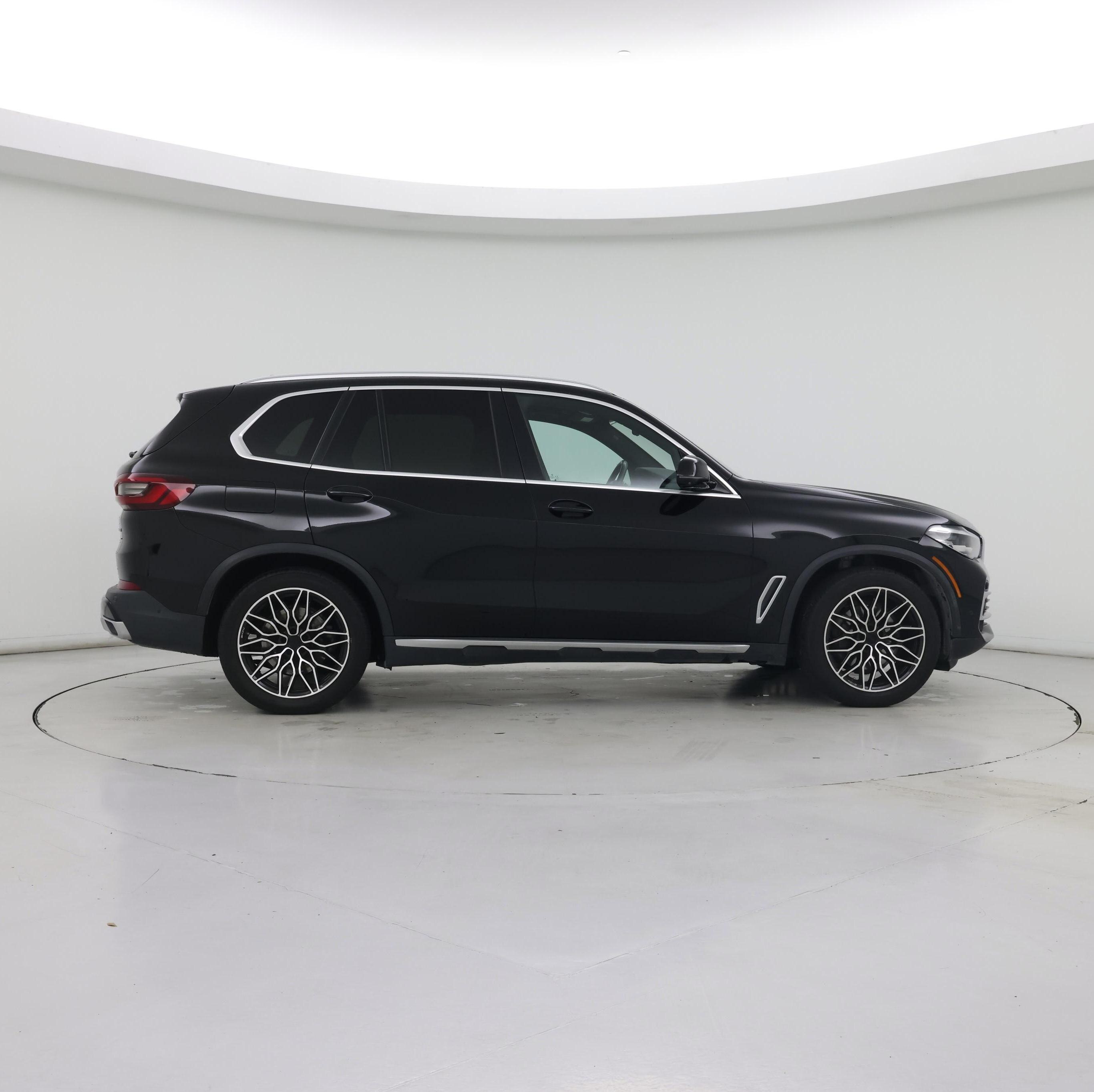 Thumbnail: 2021 BMW X5 - 7