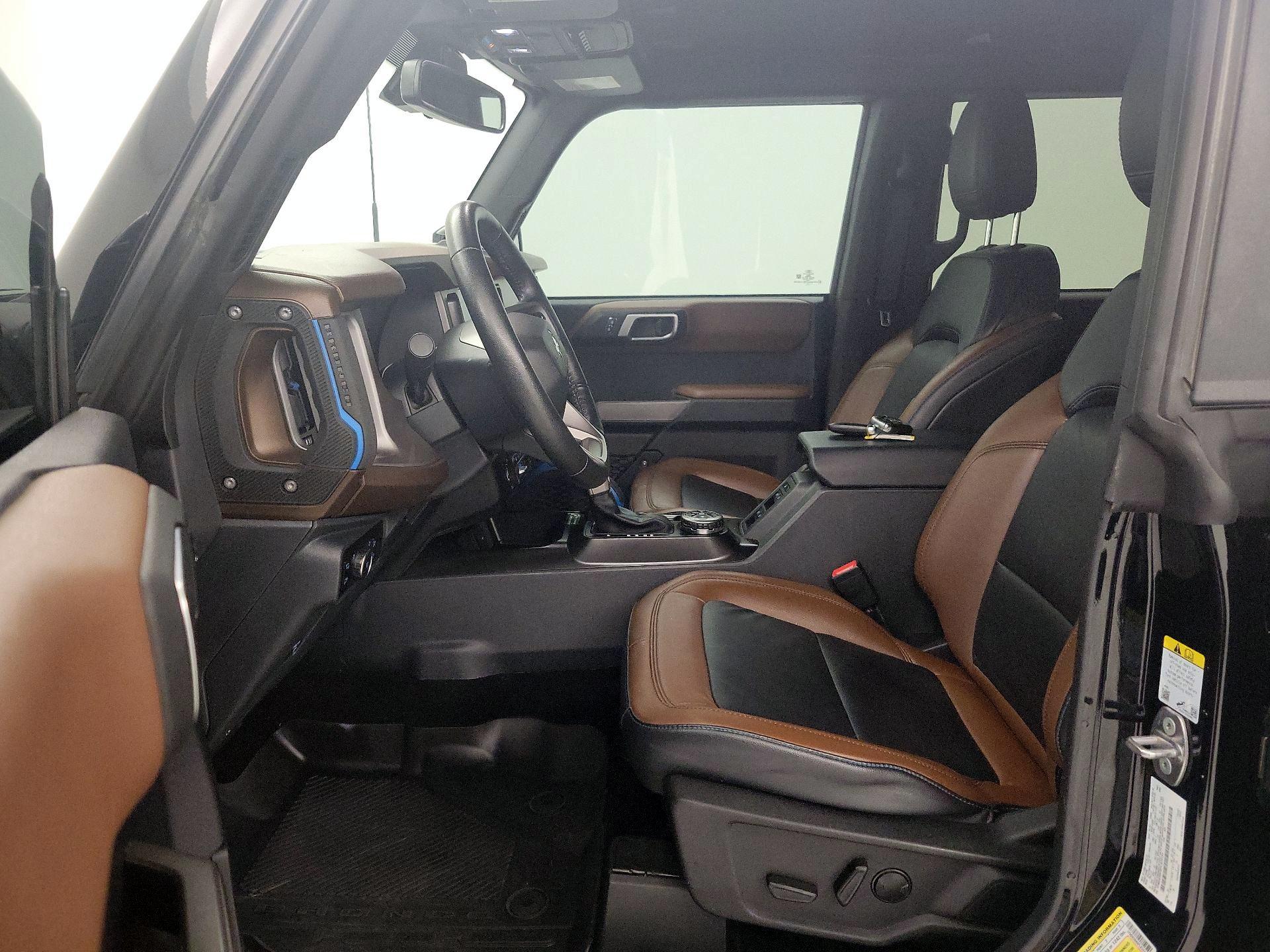 Thumbnail: 2023 Ford Bronco - 11