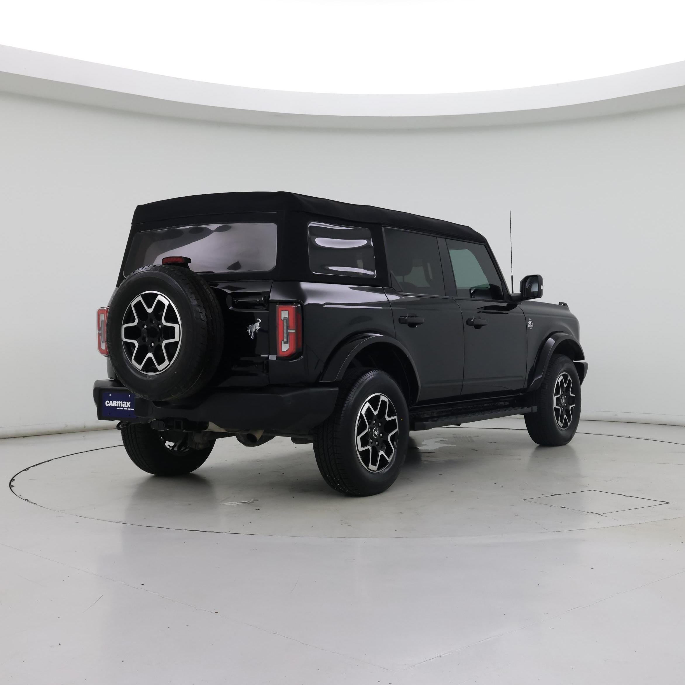 Thumbnail: 2023 Ford Bronco - 8