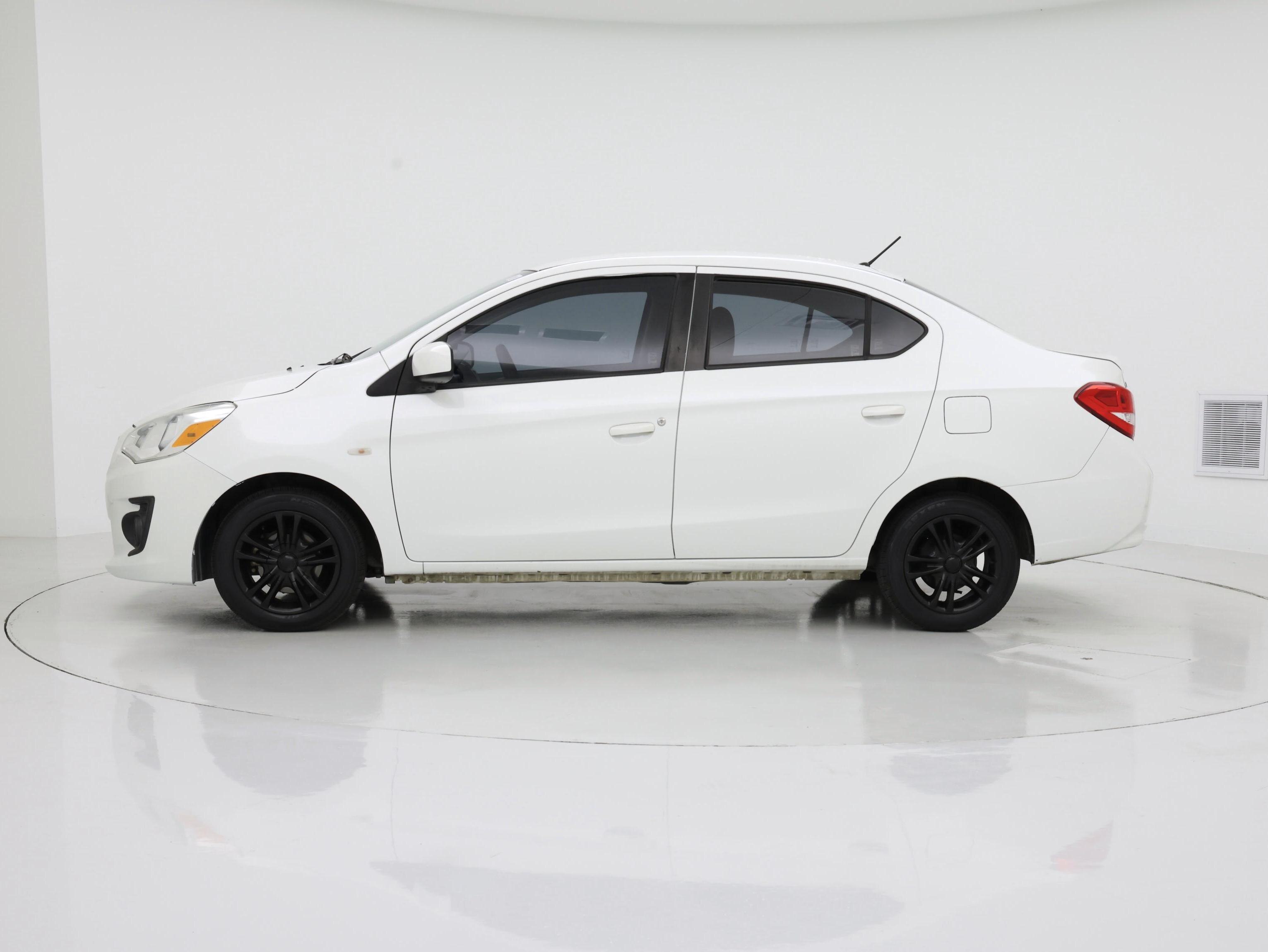 Thumbnail: 2019 Mitsubishi Mirage G4 - 3