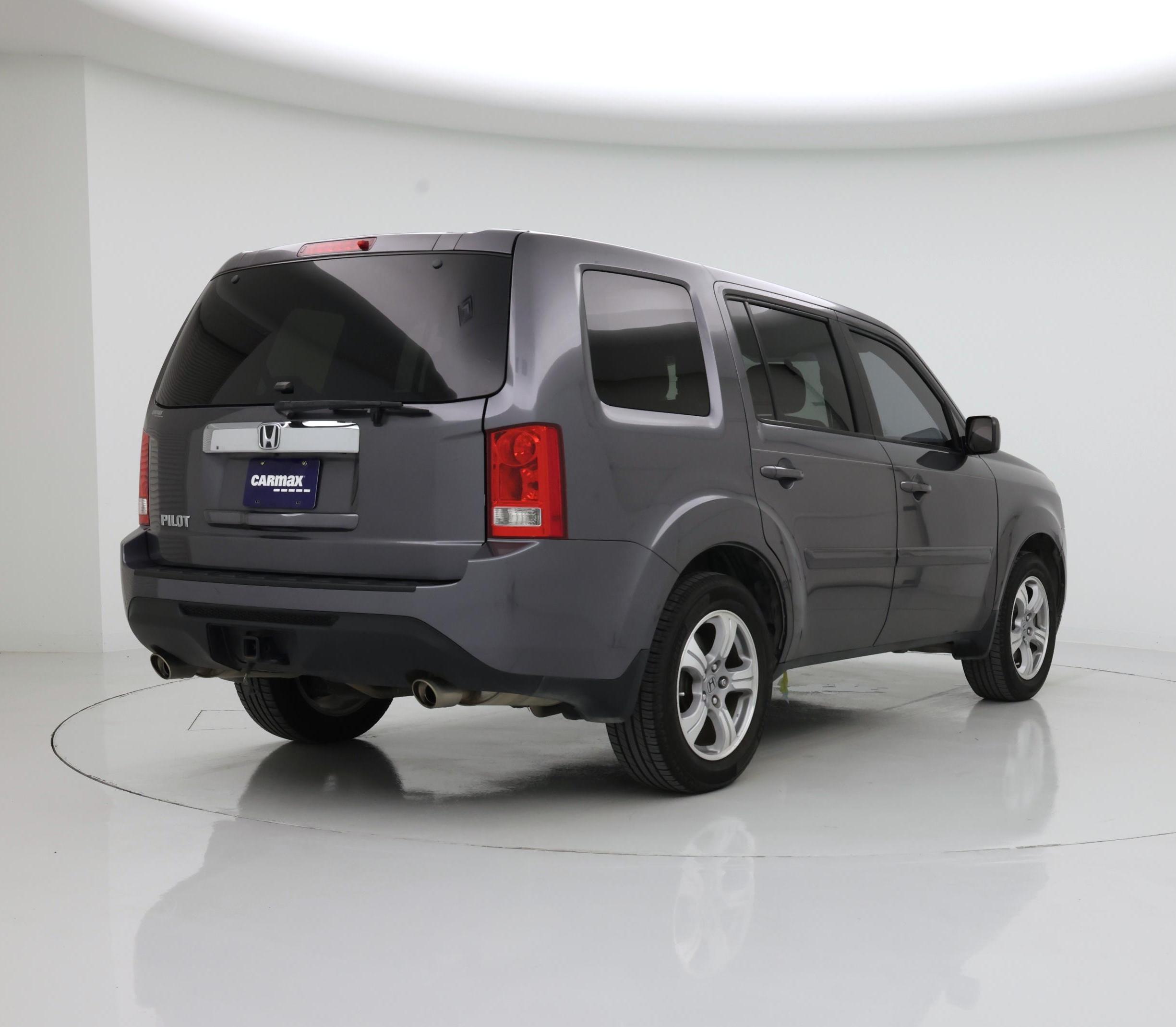 Thumbnail: 2015 Honda Pilot - 8