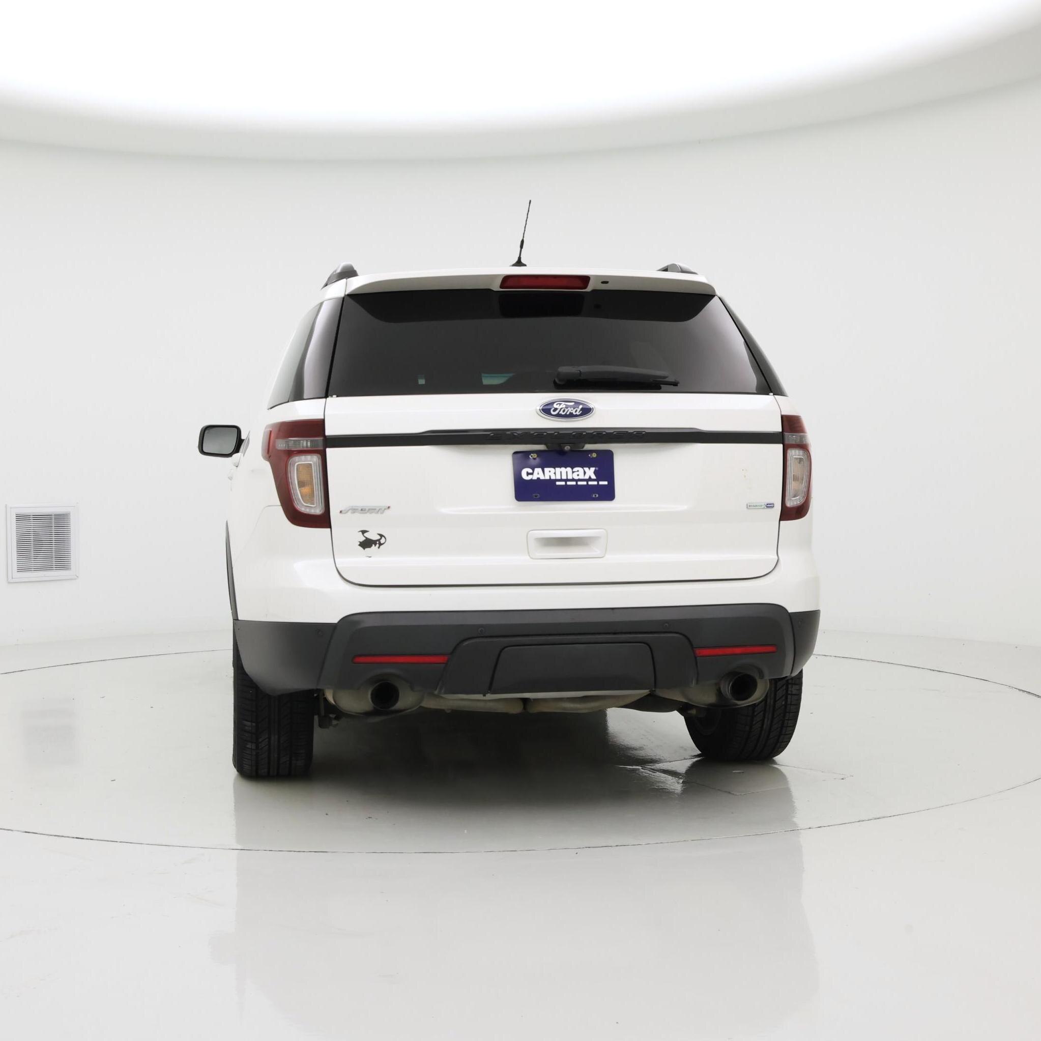 Thumbnail: 2015 Ford Explorer - 6