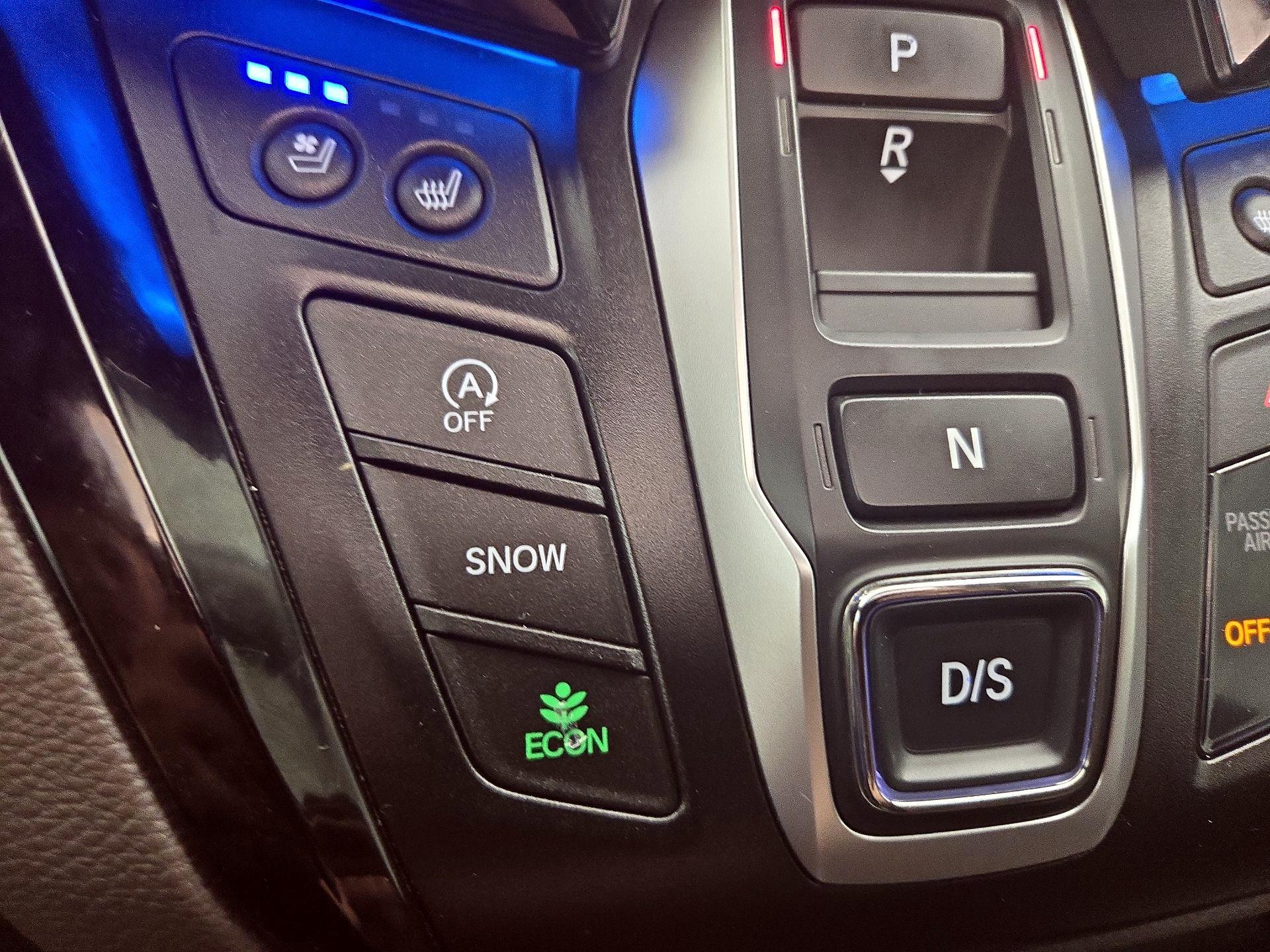 Thumbnail: 2018 Honda Odyssey - 18