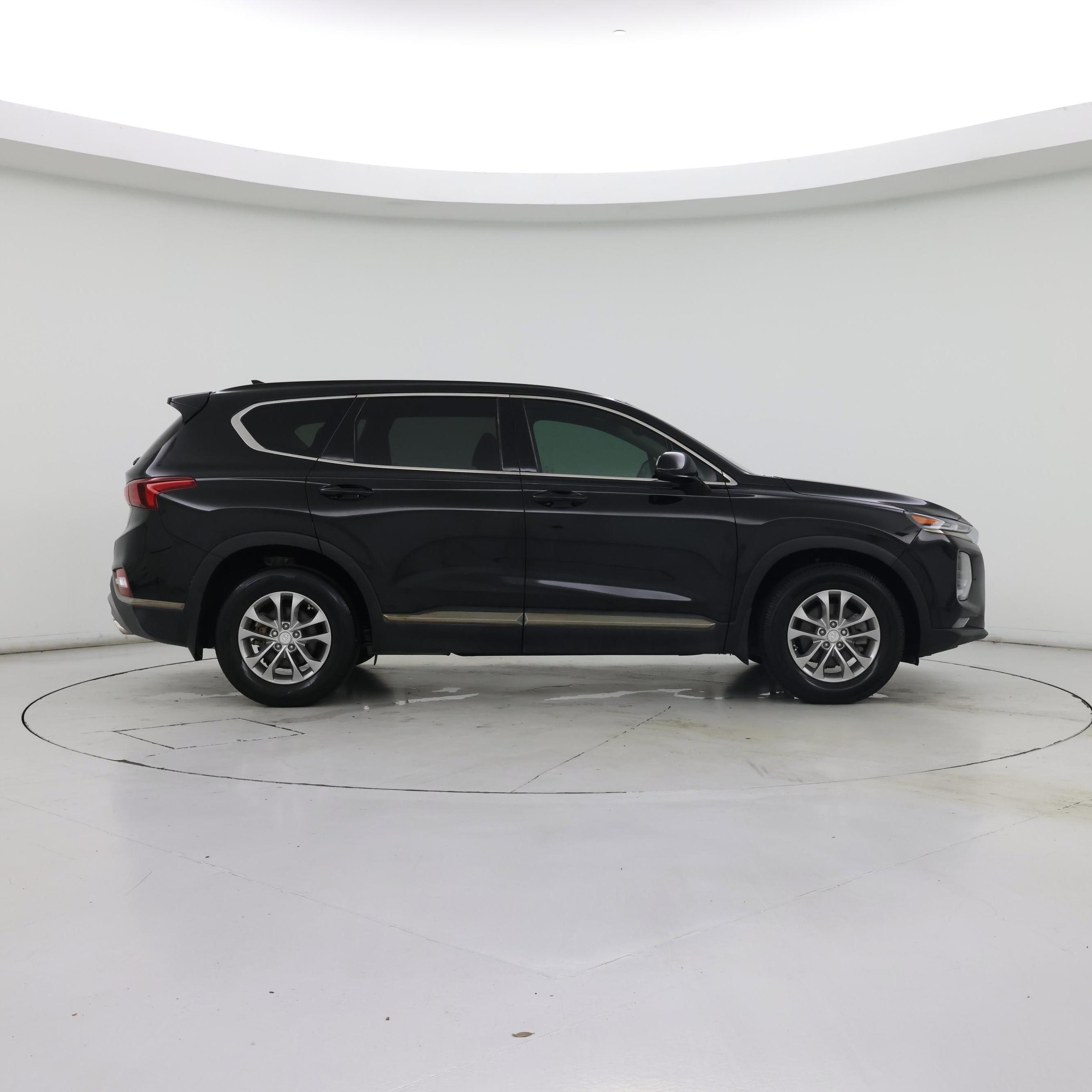 Thumbnail: 2019 Hyundai Santa Fe - 7