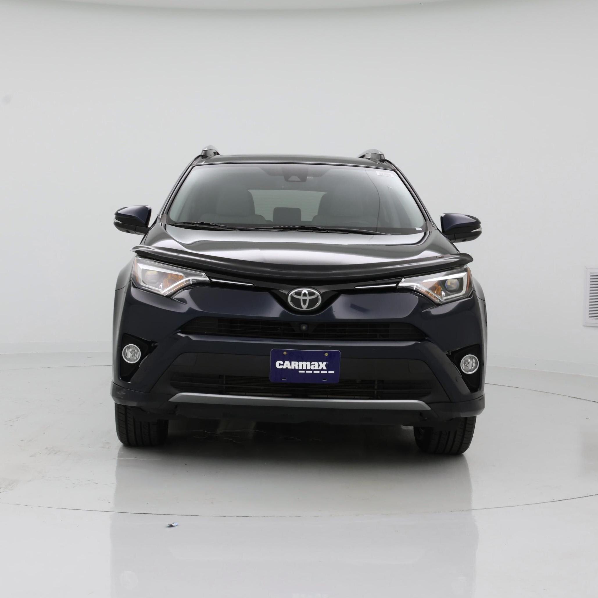 Thumbnail: 2017 Toyota RAV4 - 5