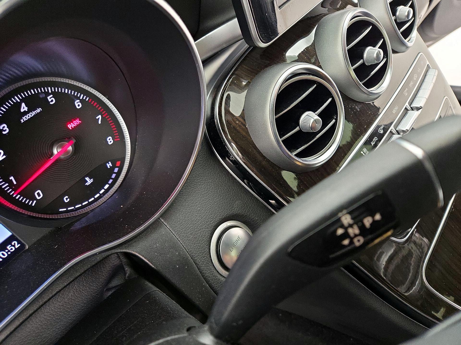 Thumbnail: 2018 Mercedes-Benz C-Class - 18