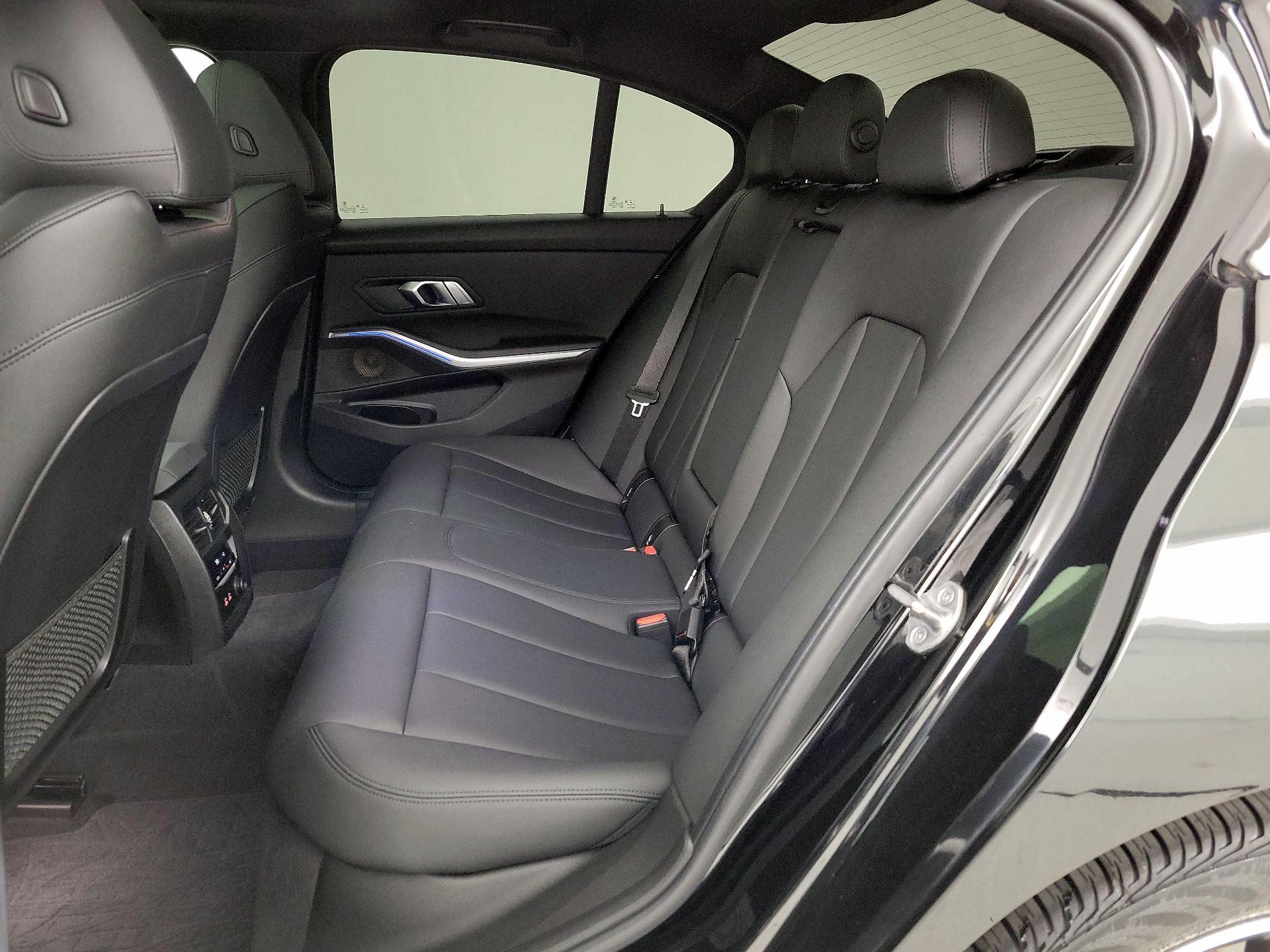 Thumbnail: 2019 BMW 3 Series - 20