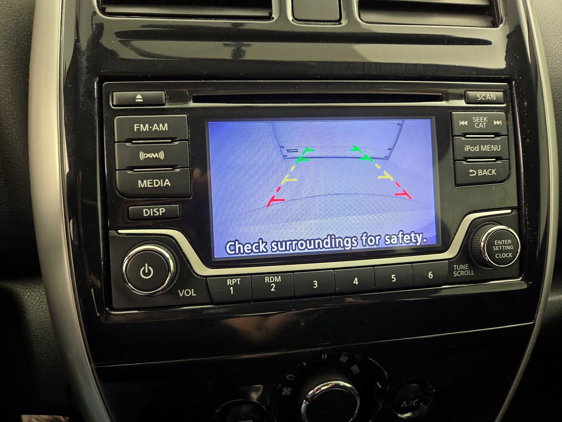 Thumbnail: 2017 Nissan Versa Note - 14