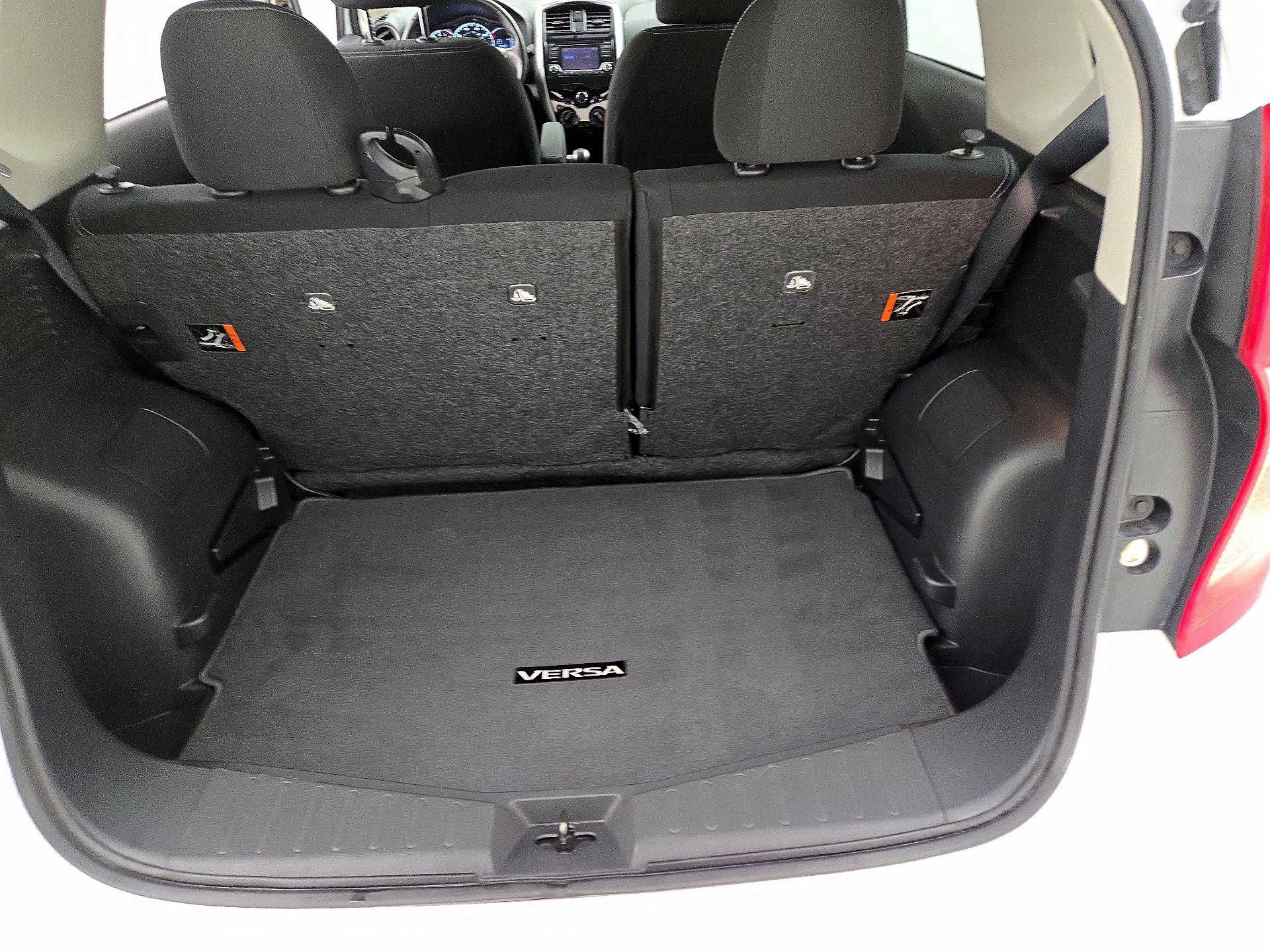 Thumbnail: 2017 Nissan Versa Note - 20