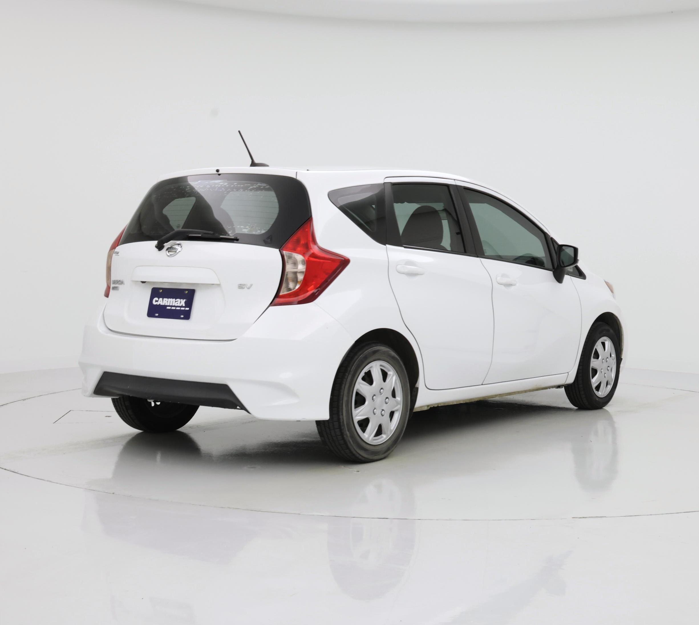 Thumbnail: 2017 Nissan Versa Note - 8