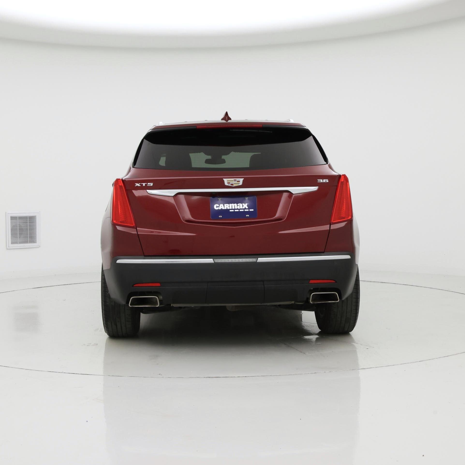 Thumbnail: 2018 Cadillac XT5 - 6