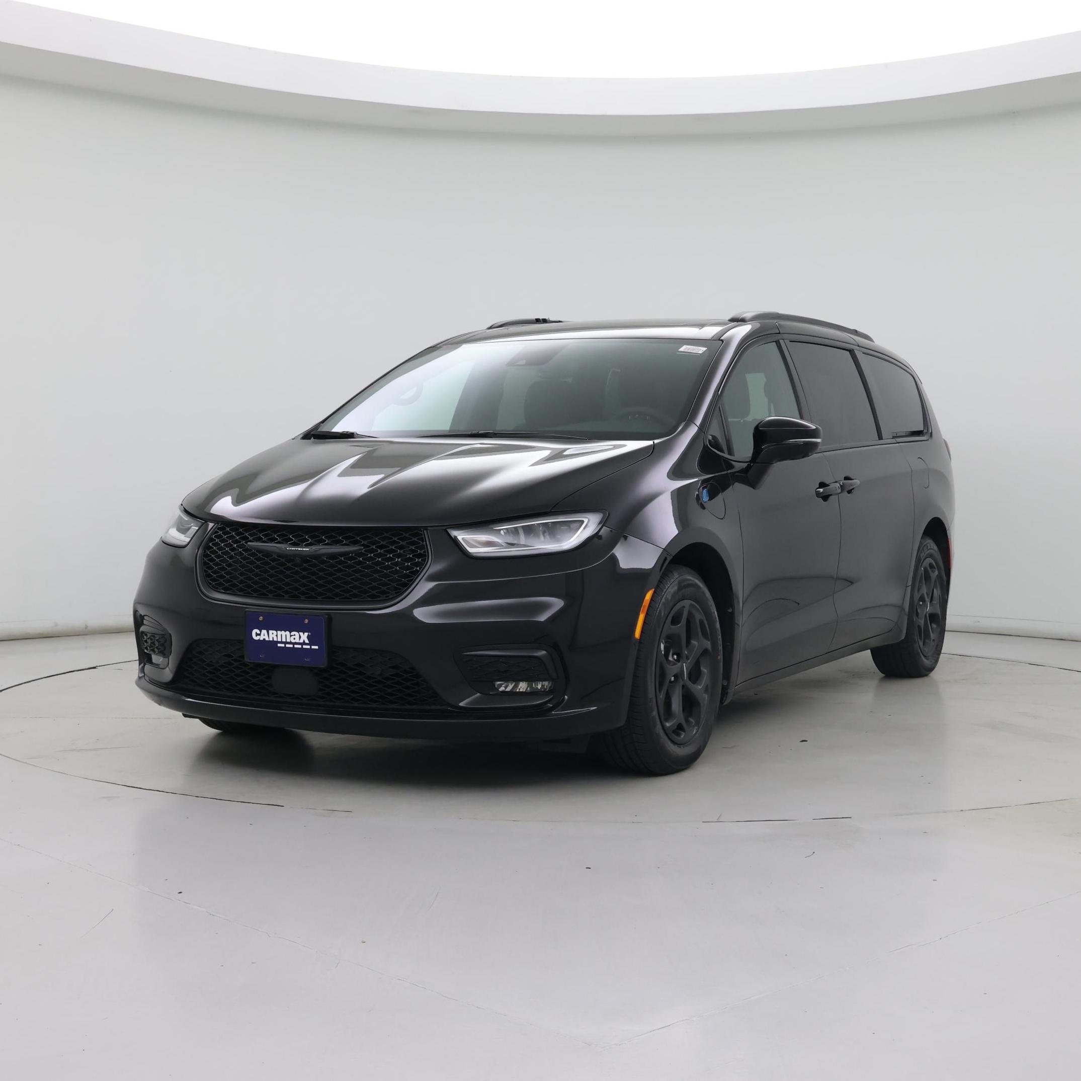 Thumbnail: 2024 Chrysler Pacifica - 4