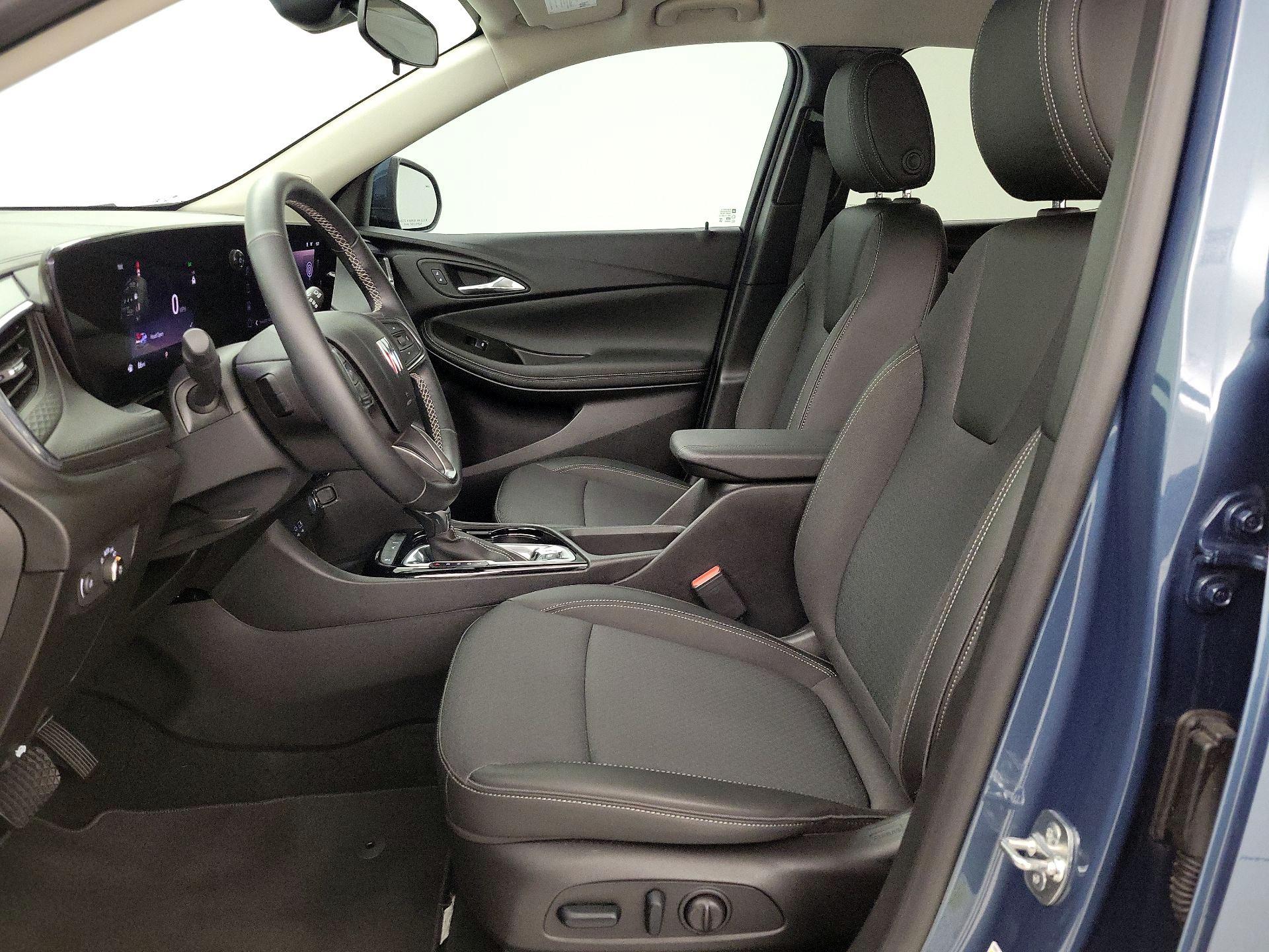 Thumbnail: 2025 Buick Encore GX - 11