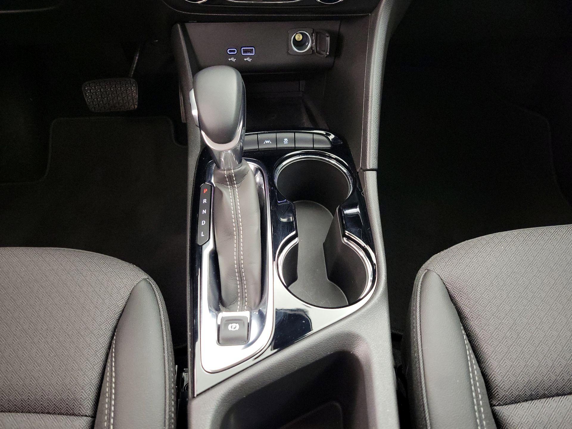 Thumbnail: 2025 Buick Encore GX - 17