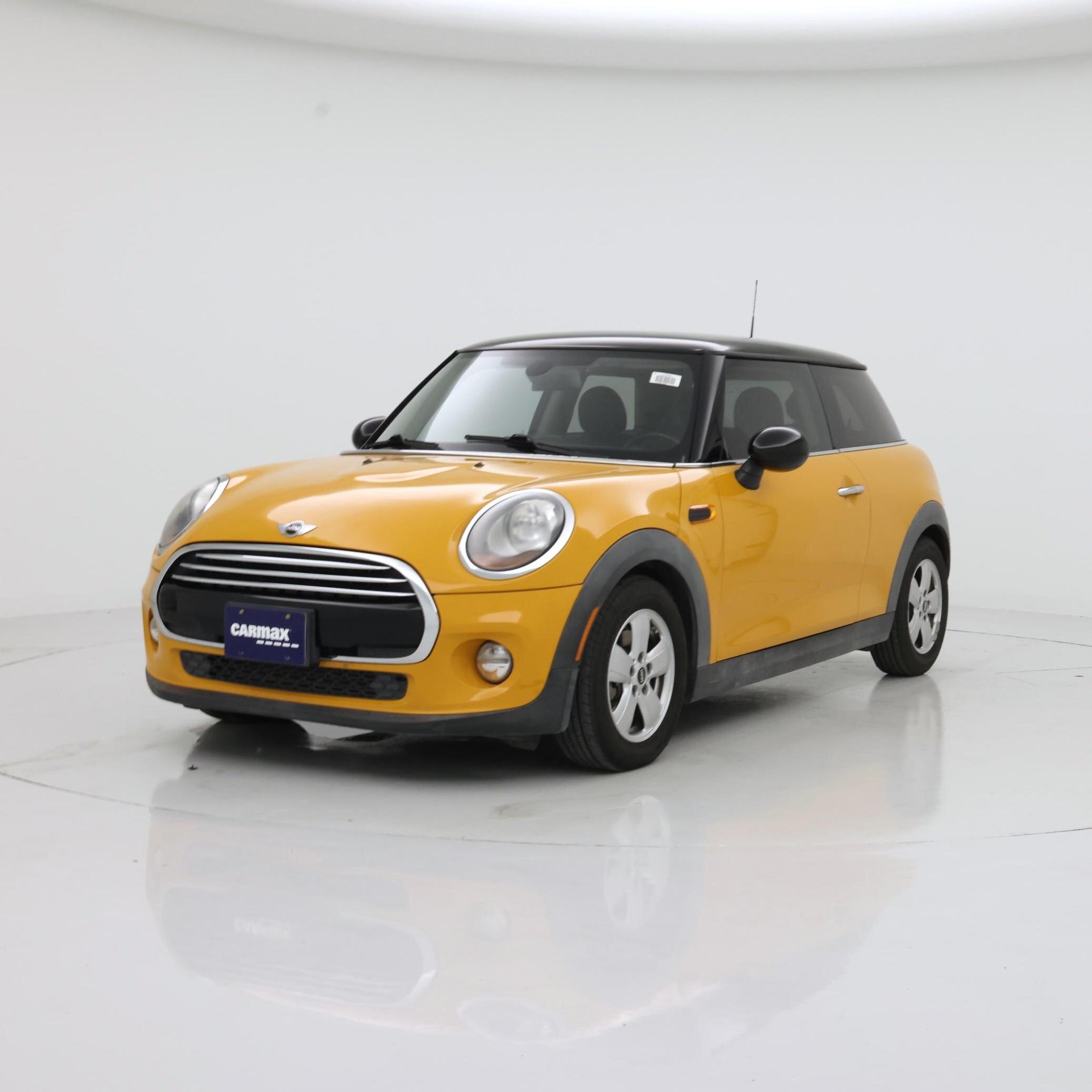 Thumbnail: 2015 MINI Cooper Hardtop - 4