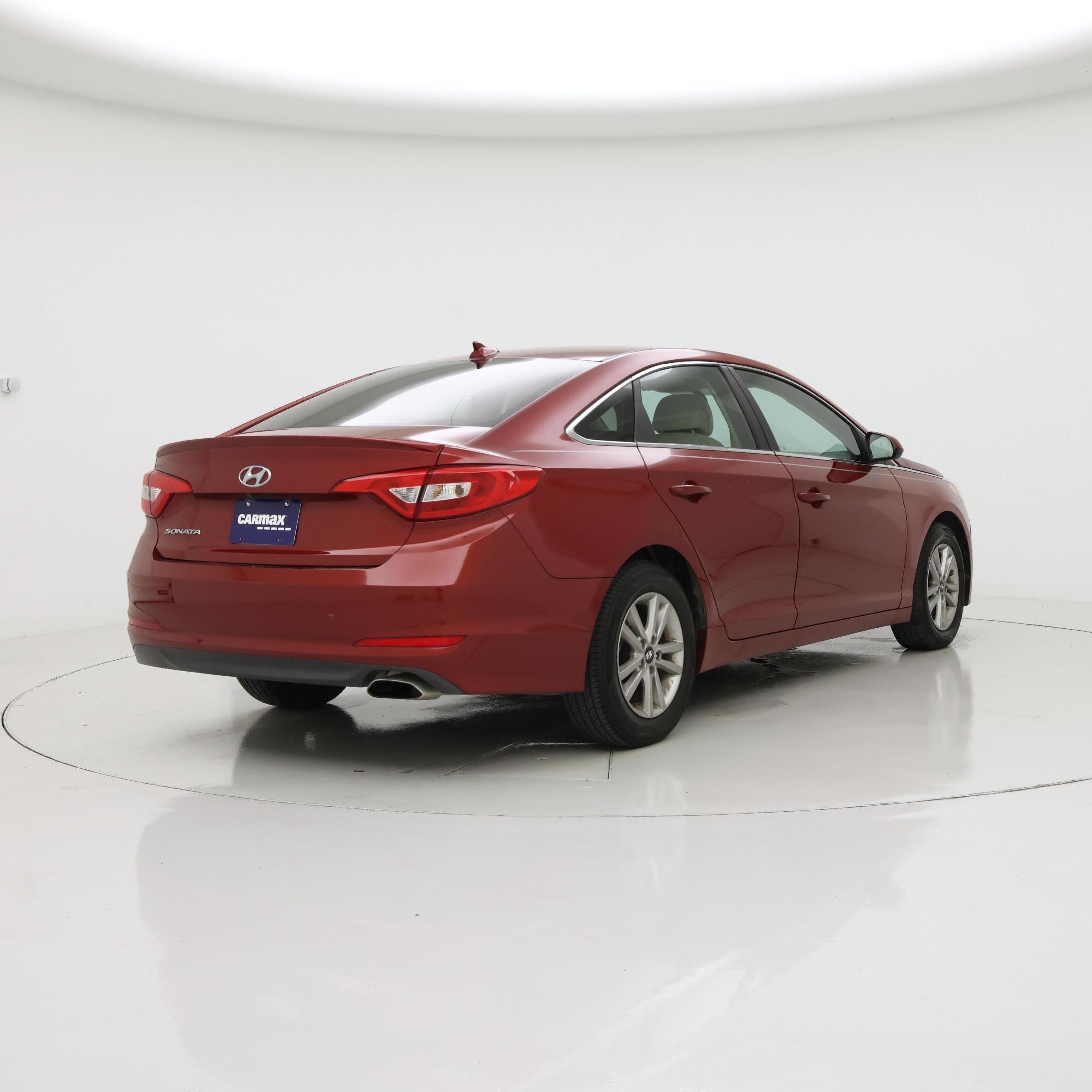 Thumbnail: 2015 Hyundai Sonata - 8