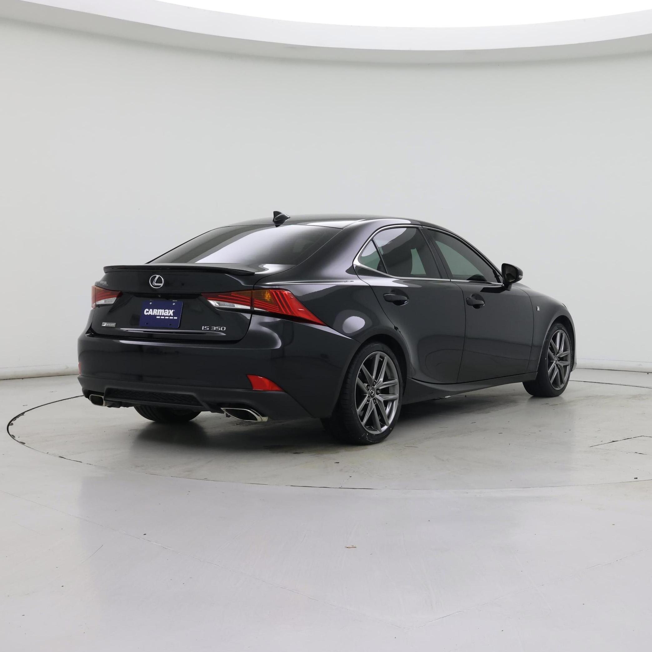 Thumbnail: 2020 Lexus IS - 8