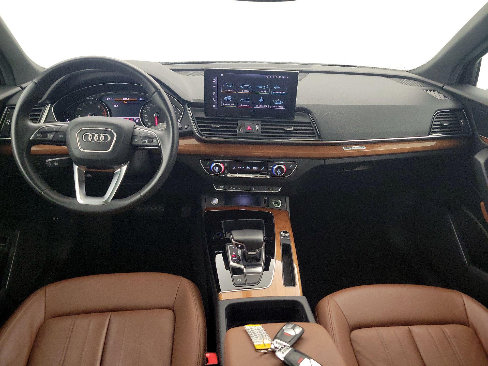 Thumbnail: 2022 Audi Q5 - 9