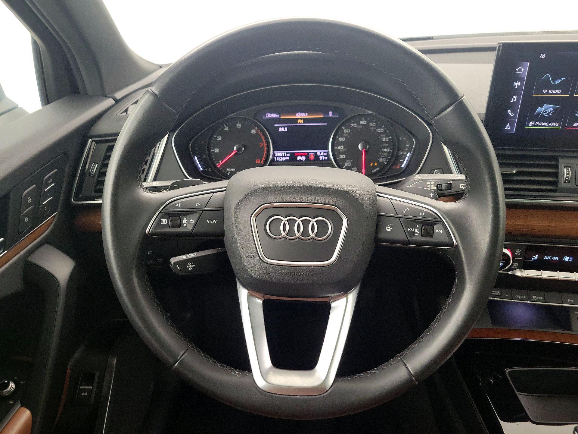 Thumbnail: 2022 Audi Q5 - 10