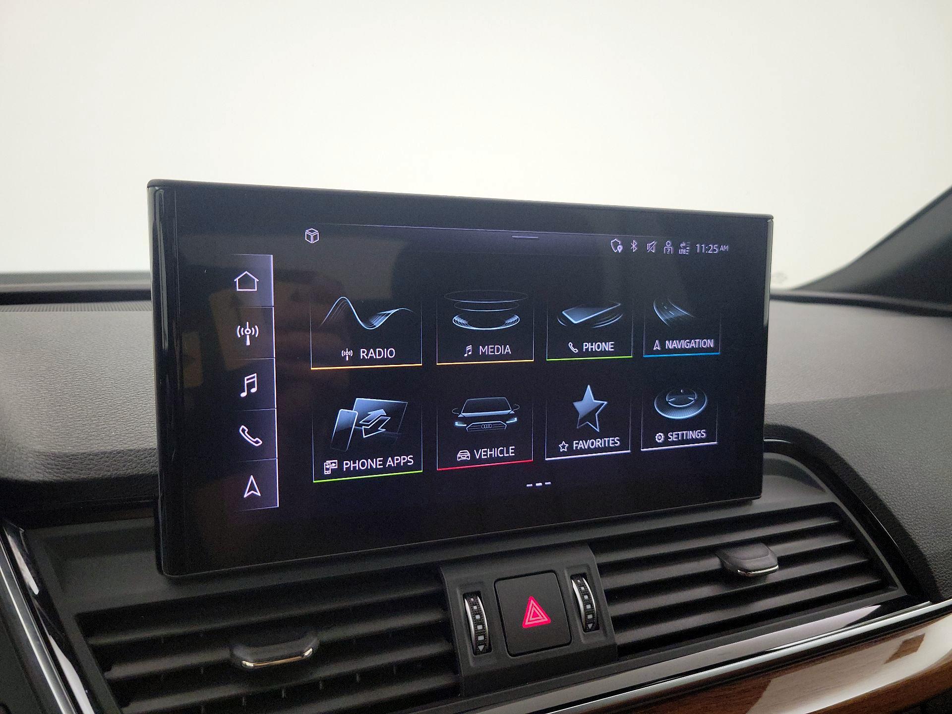 Thumbnail: 2022 Audi Q5 - 15