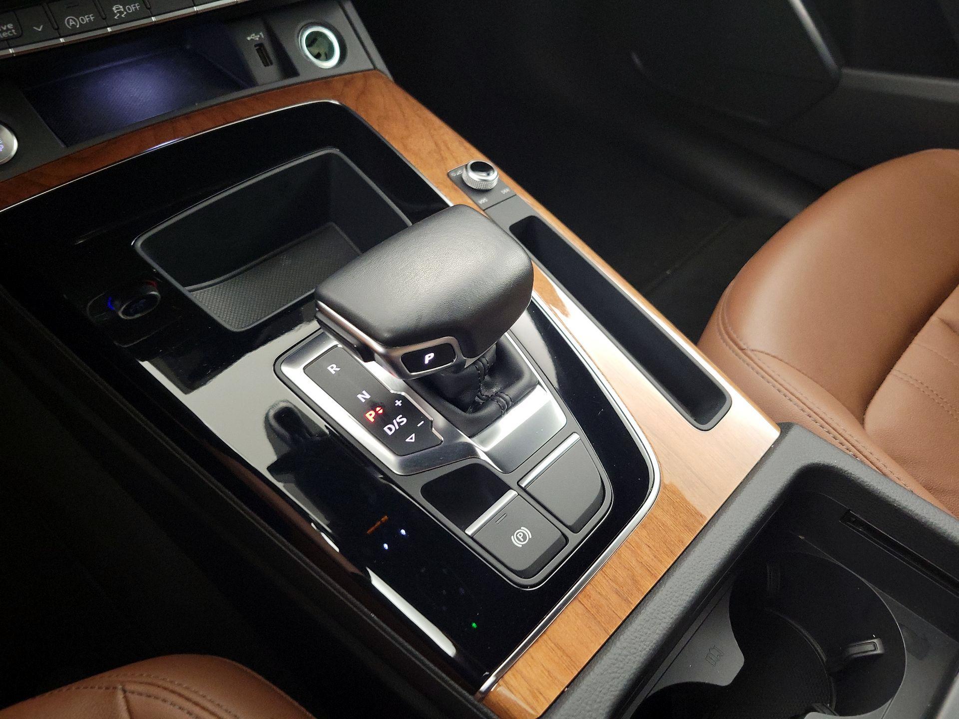 Thumbnail: 2022 Audi Q5 - 17