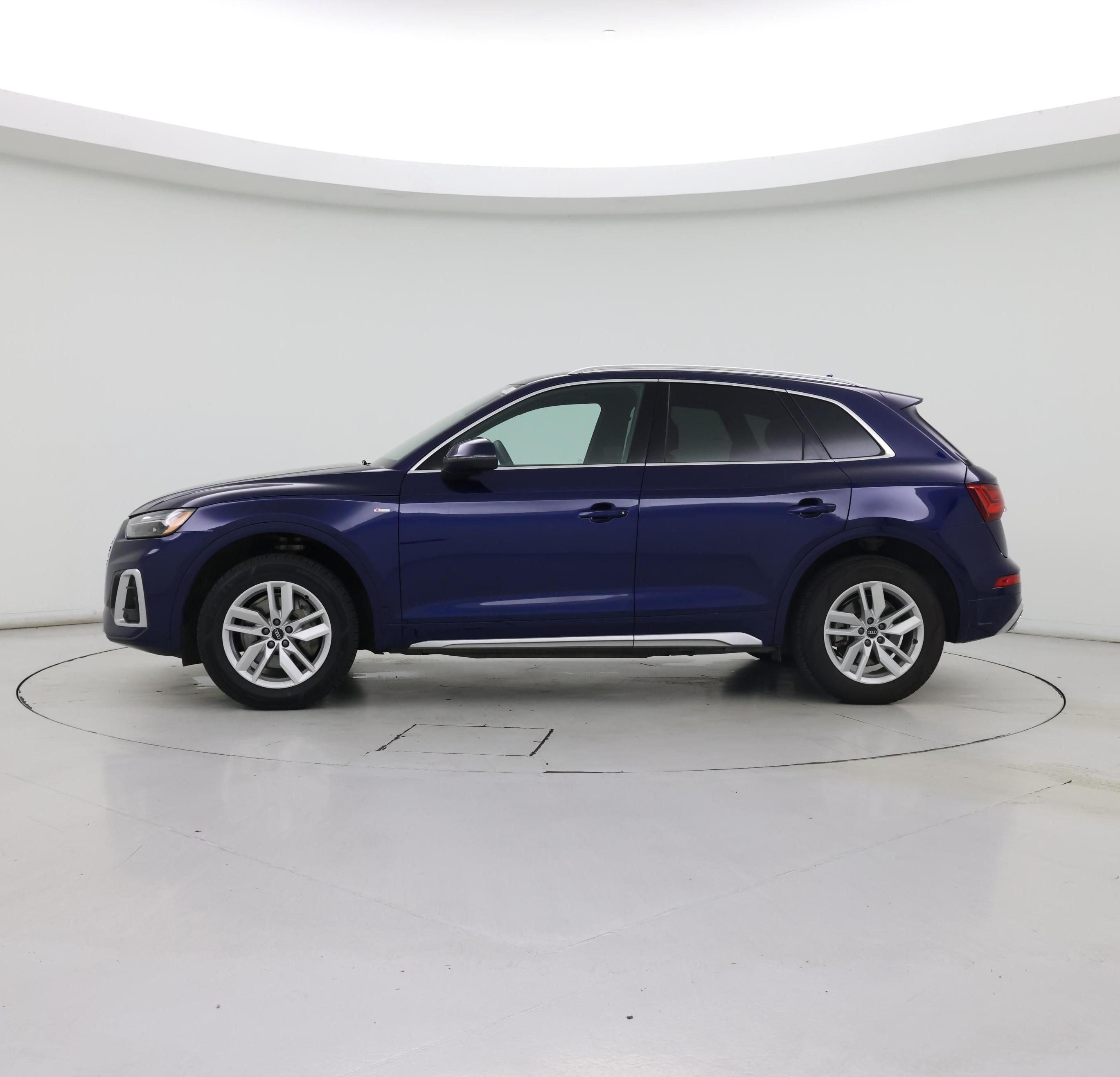 Thumbnail: 2022 Audi Q5 - 3