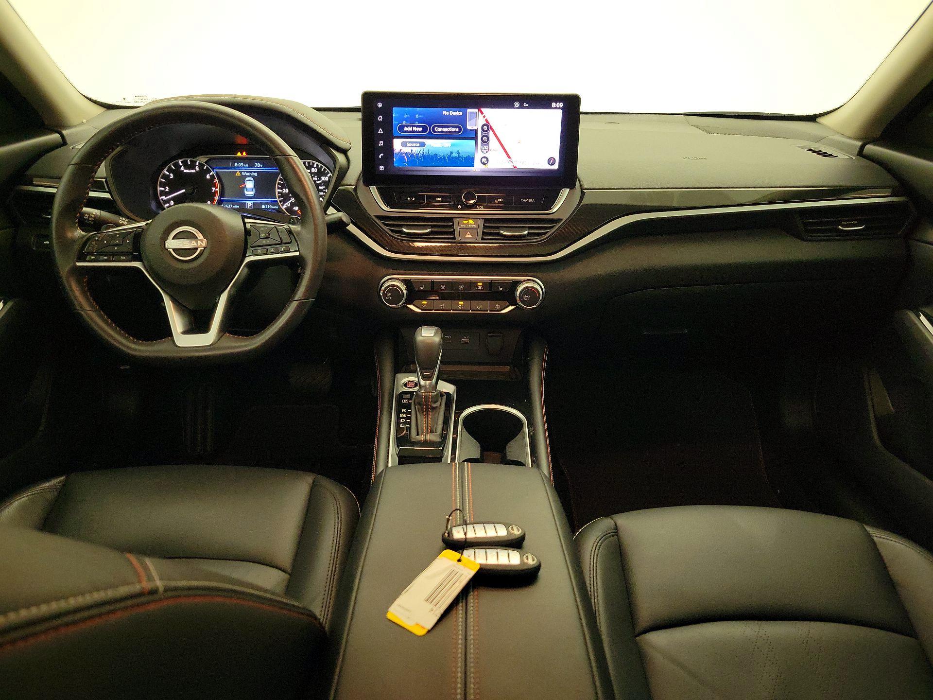 Thumbnail: 2023 Nissan Altima - 9