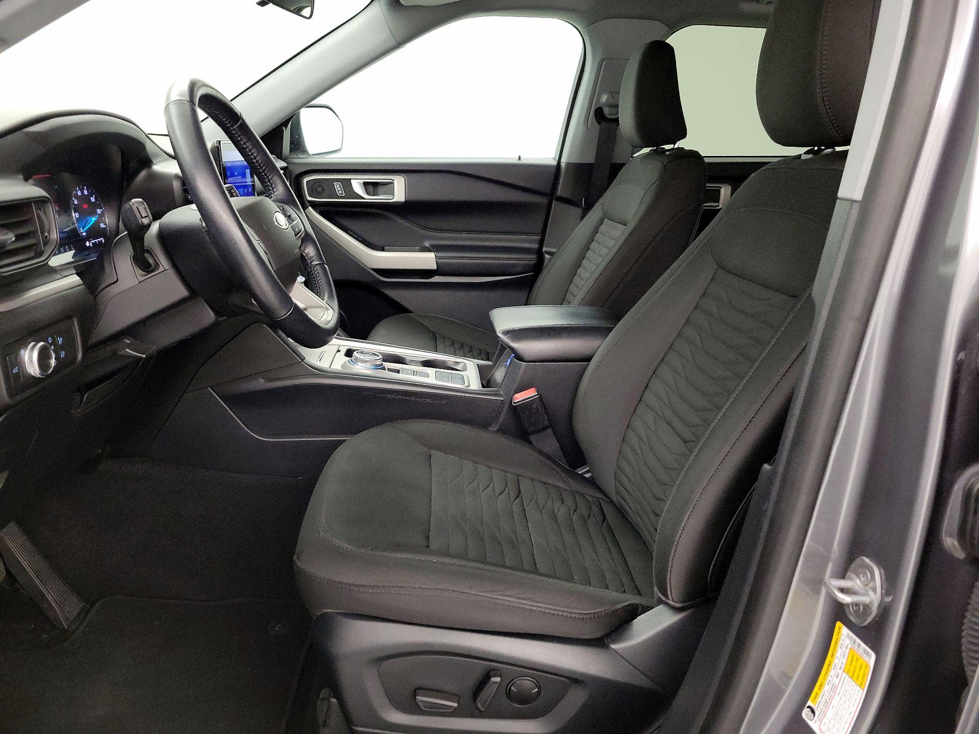 Thumbnail: 2021 Ford Explorer - 11