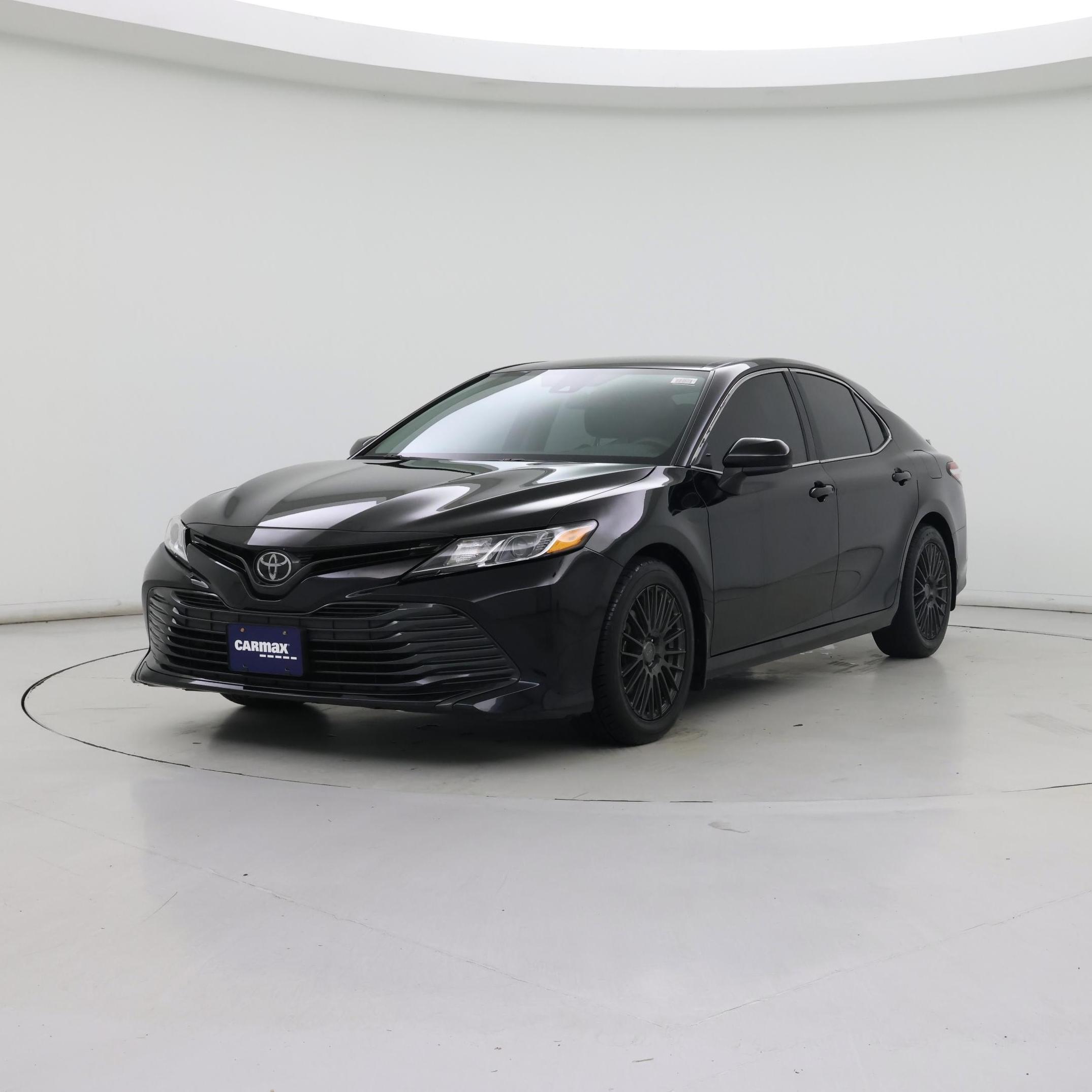 Thumbnail: 2020 Toyota Camry - 4