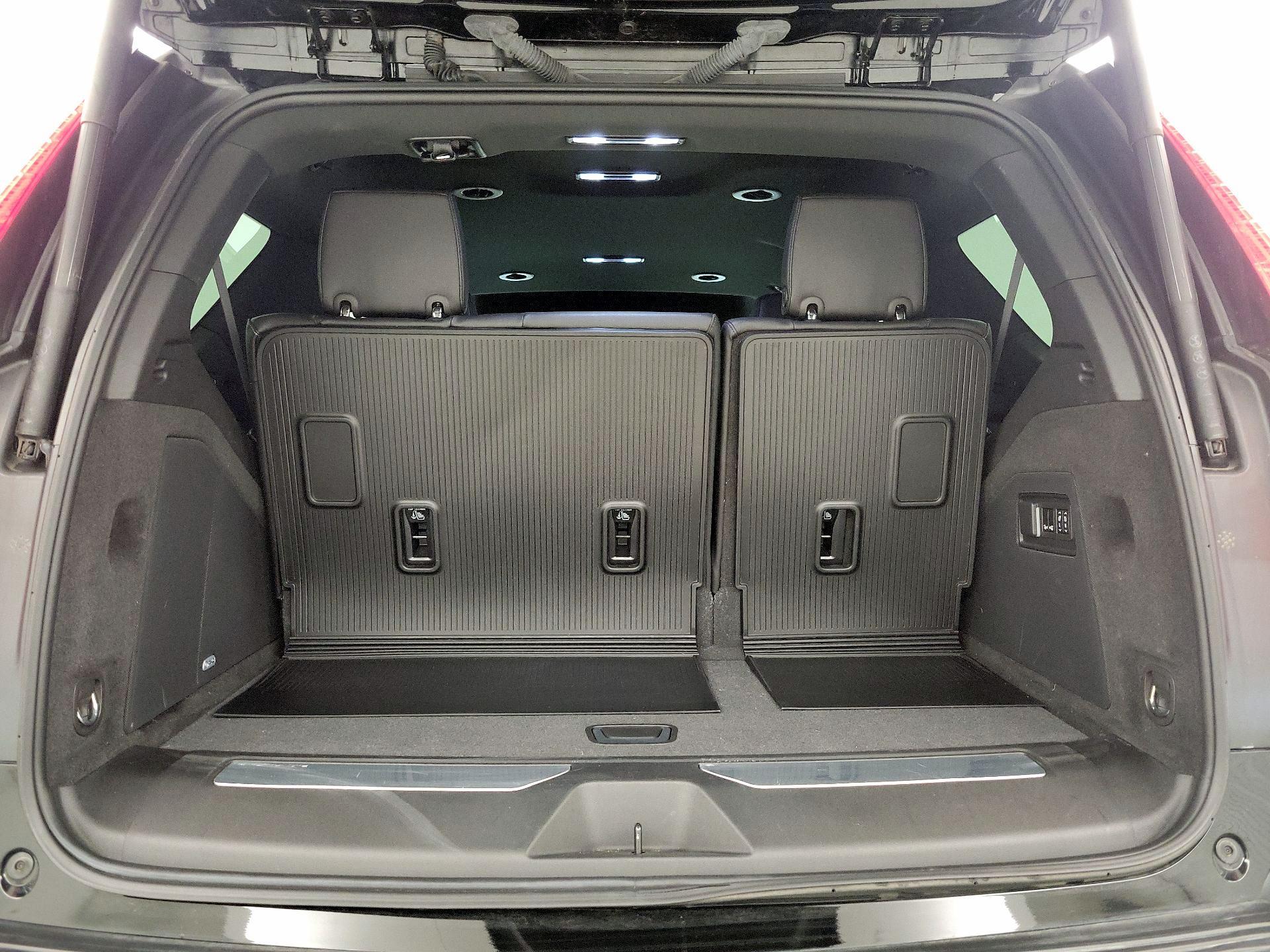 Thumbnail: 2024 Cadillac Escalade - 19