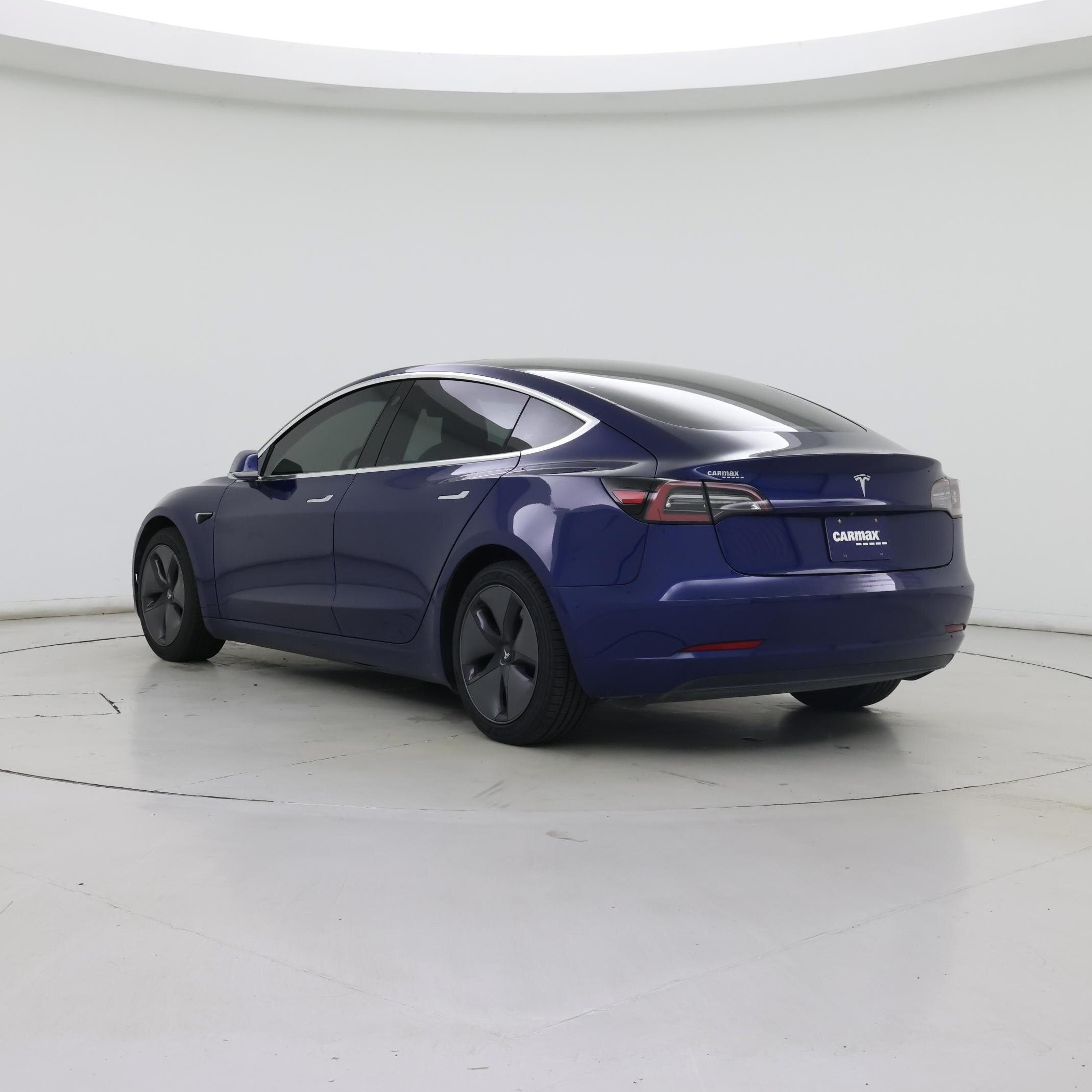 Thumbnail: 2019 Tesla Model 3 - 2