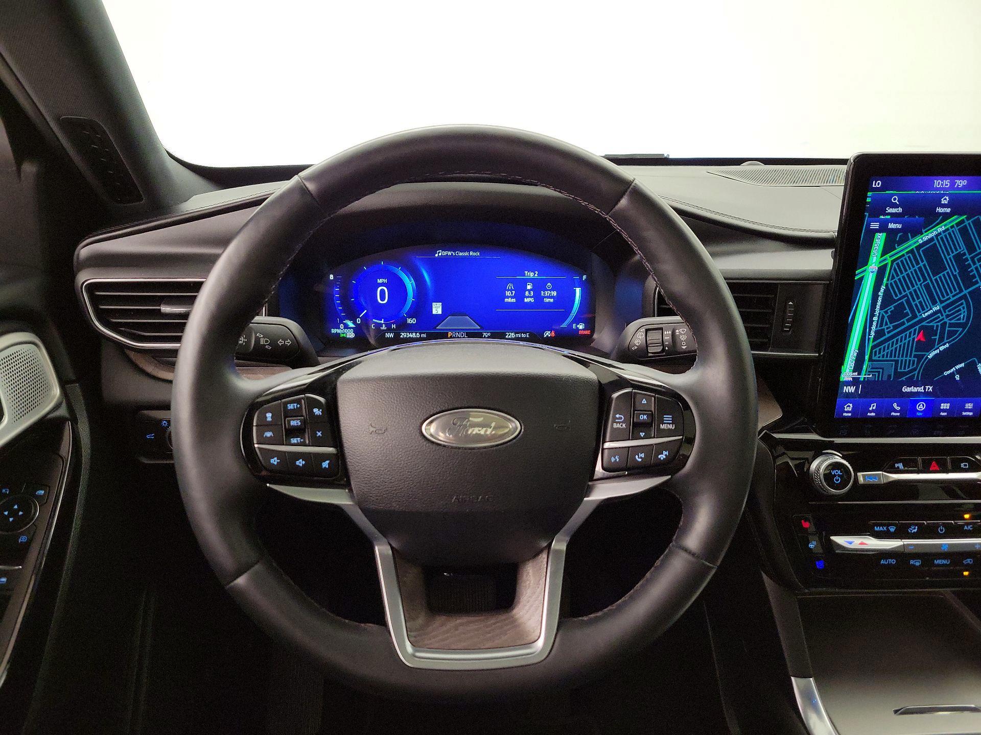 Thumbnail: 2022 Ford Explorer - 10