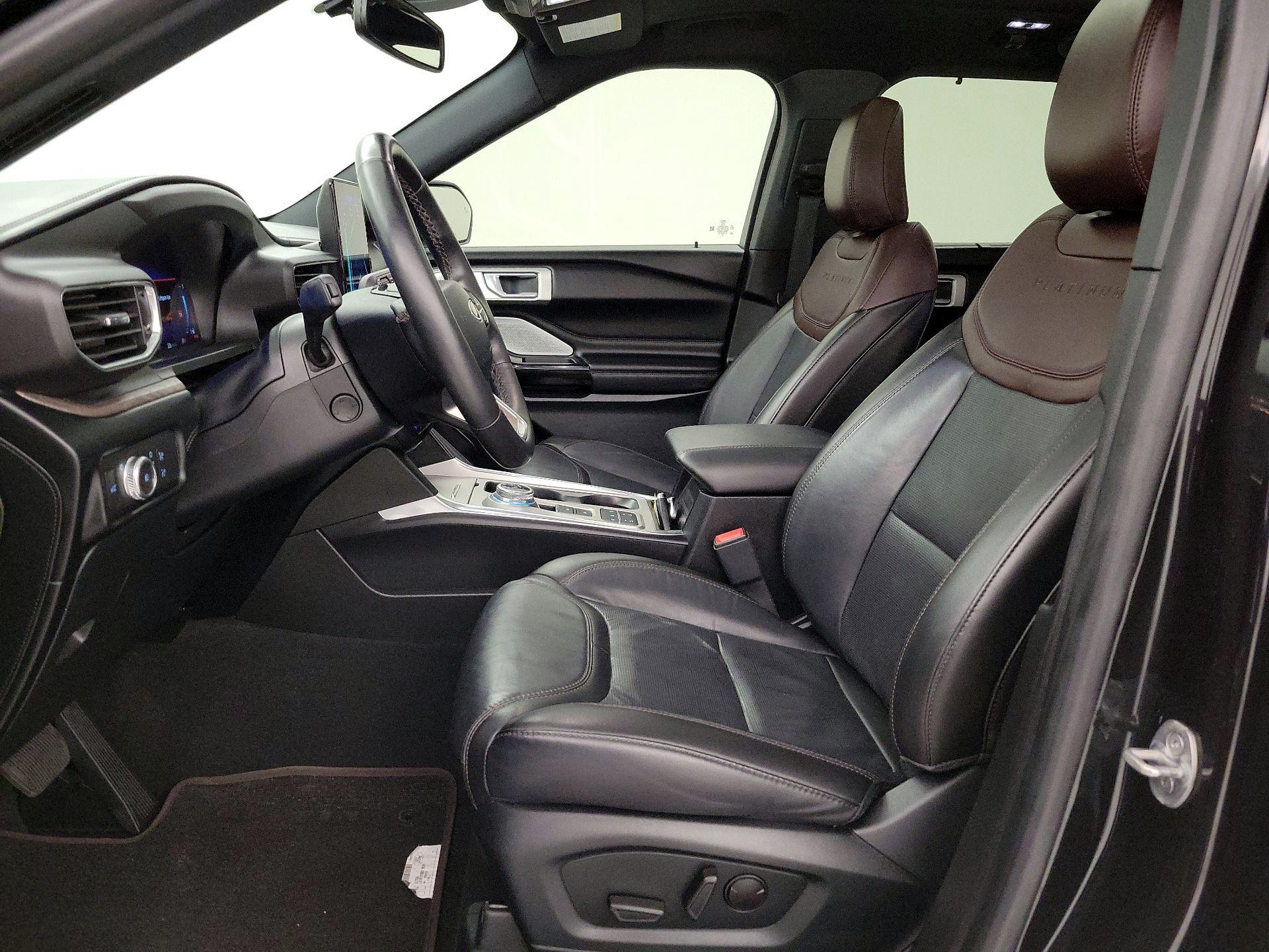Thumbnail: 2022 Ford Explorer - 11