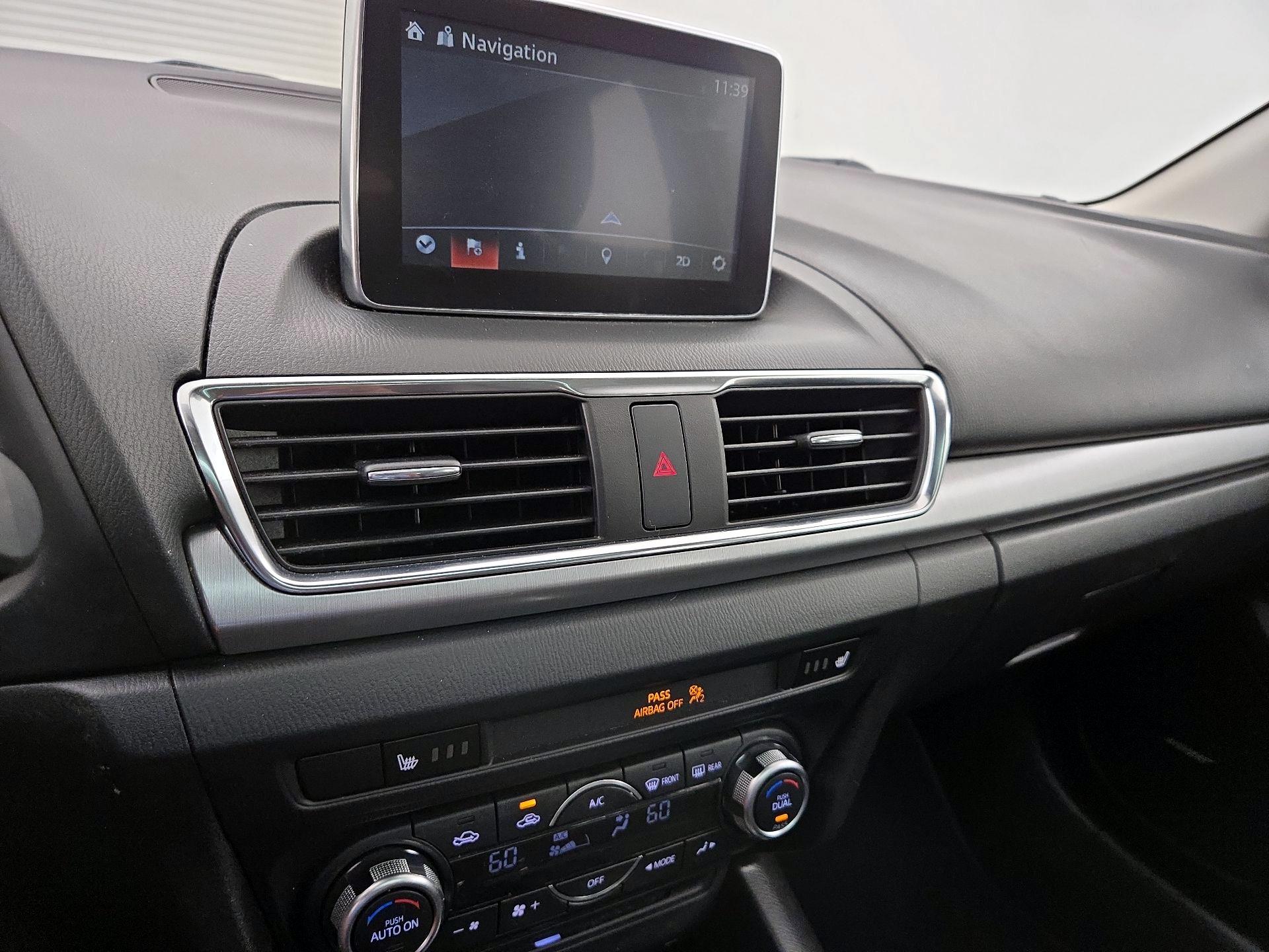Thumbnail: 2016 Mazda Mazda3 - 16
