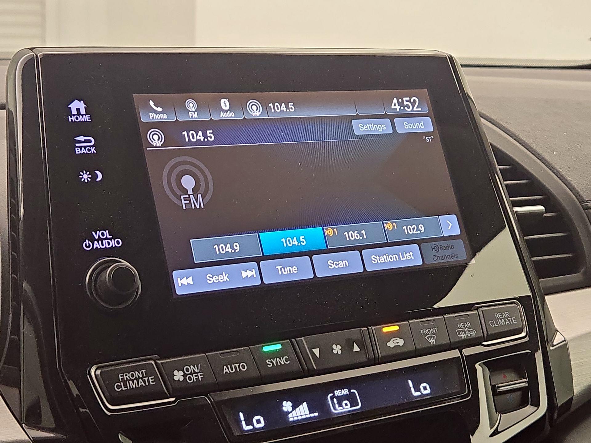 Thumbnail: 2019 Honda Odyssey - 15