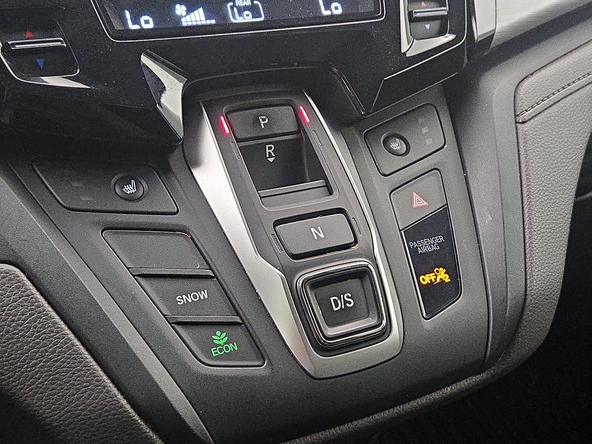 Thumbnail: 2019 Honda Odyssey - 17