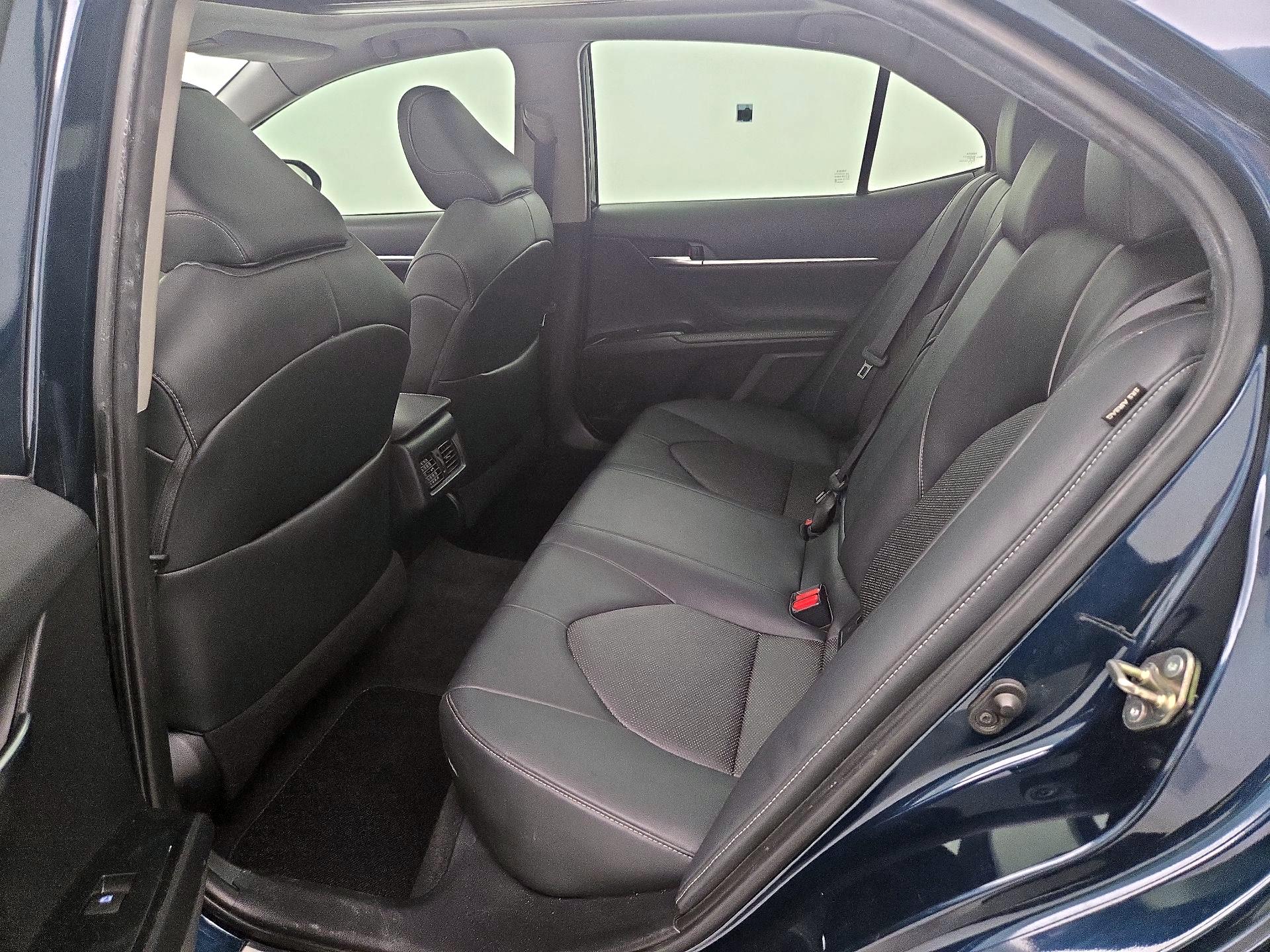 Thumbnail: 2019 Toyota Camry - 20