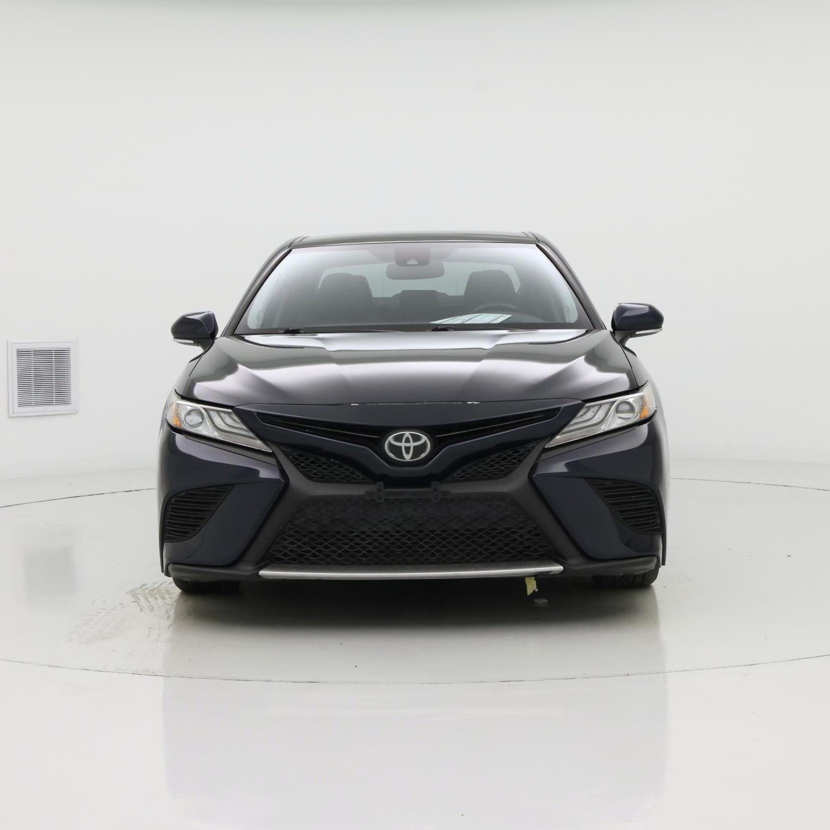 Thumbnail: 2019 Toyota Camry - 5