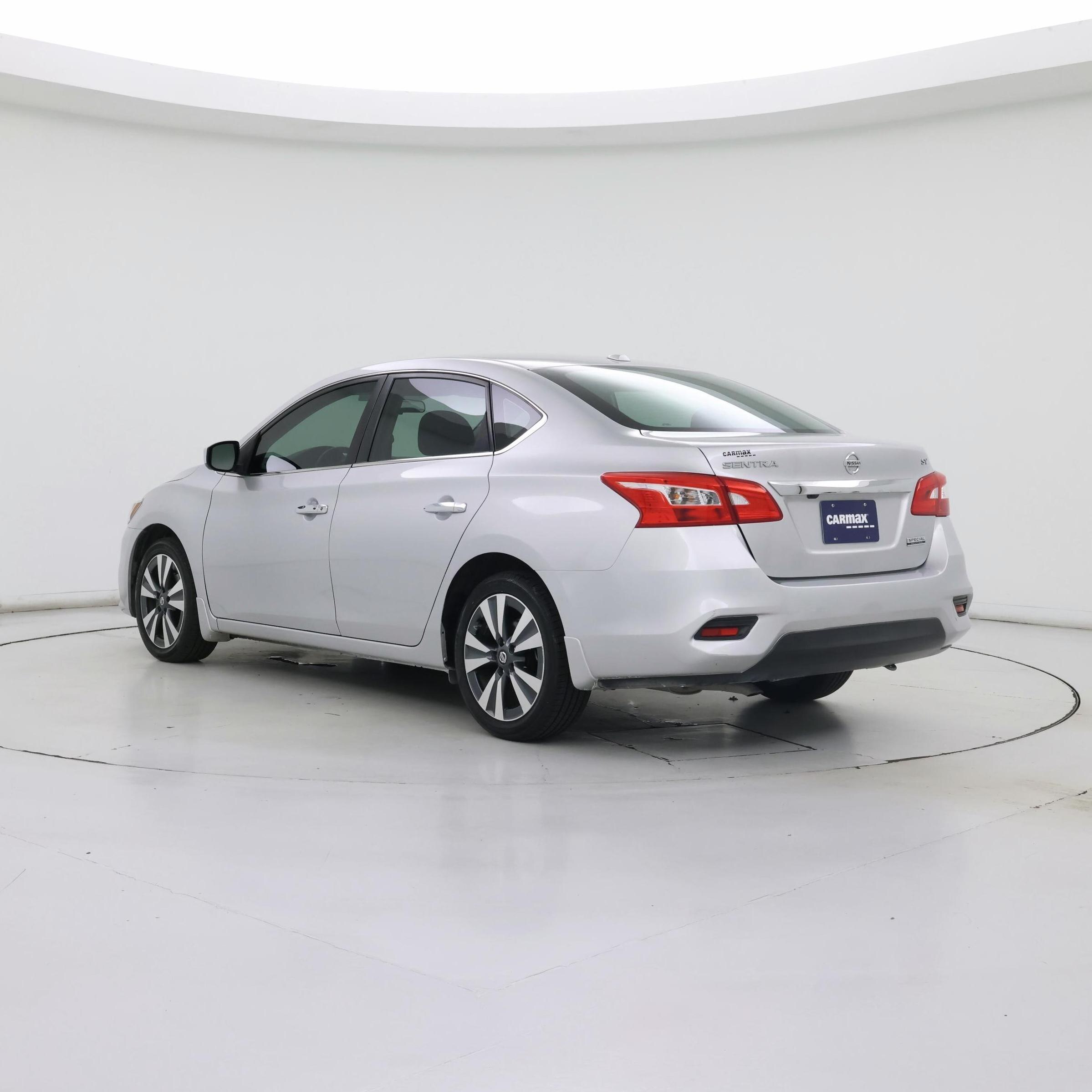 Thumbnail: 2019 Nissan Sentra - 2