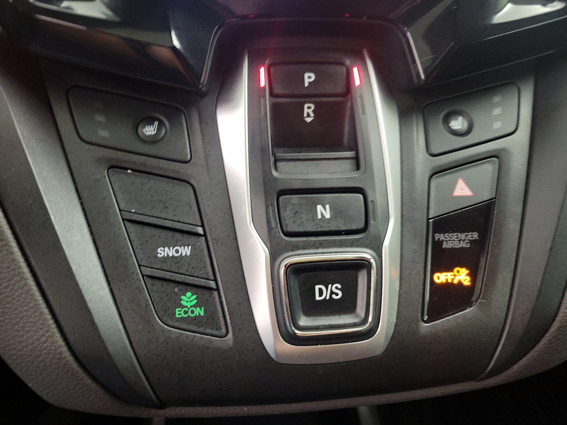 Thumbnail: 2019 Honda Odyssey - 17